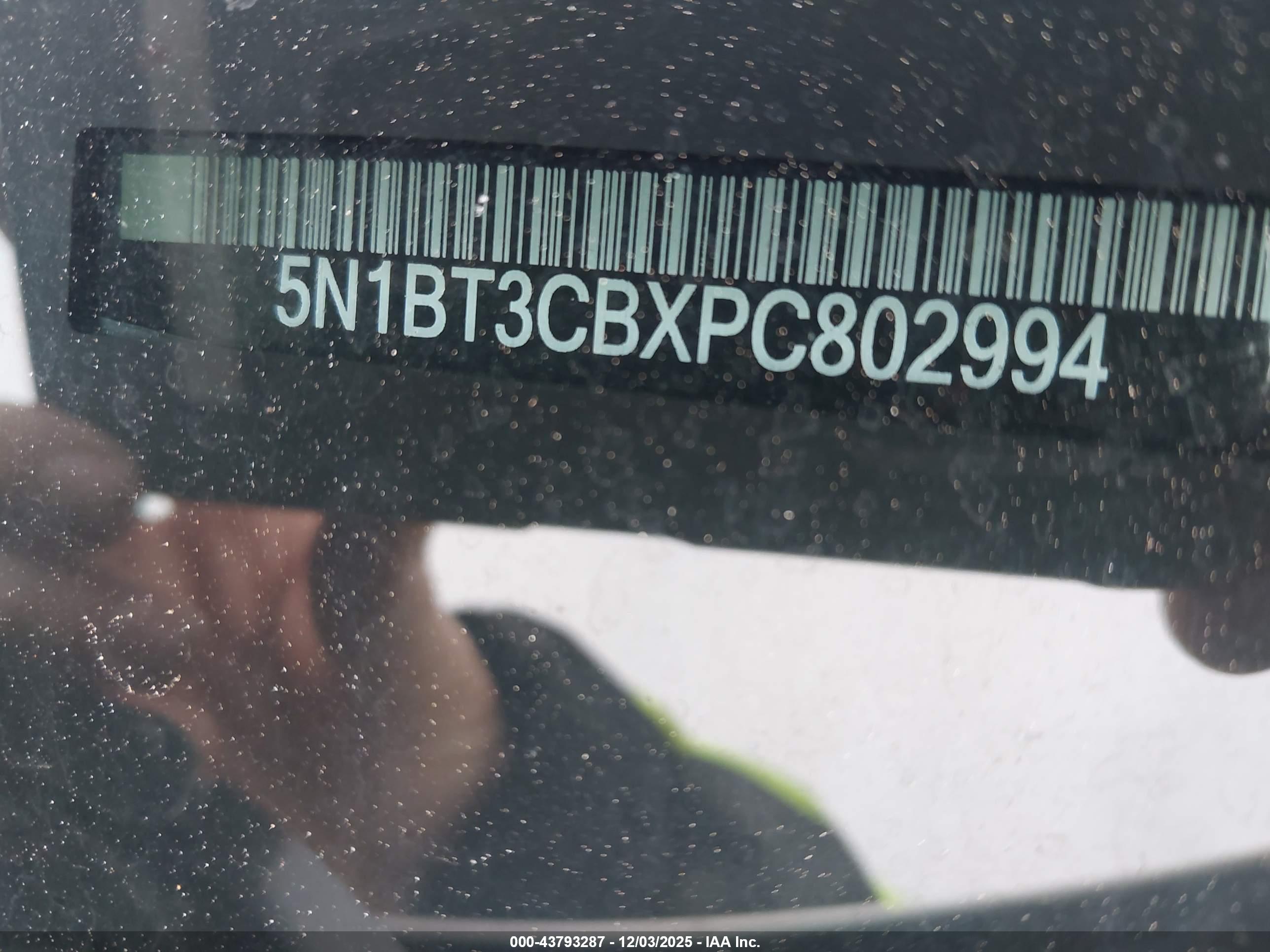 NISSAN ROGUE image 9