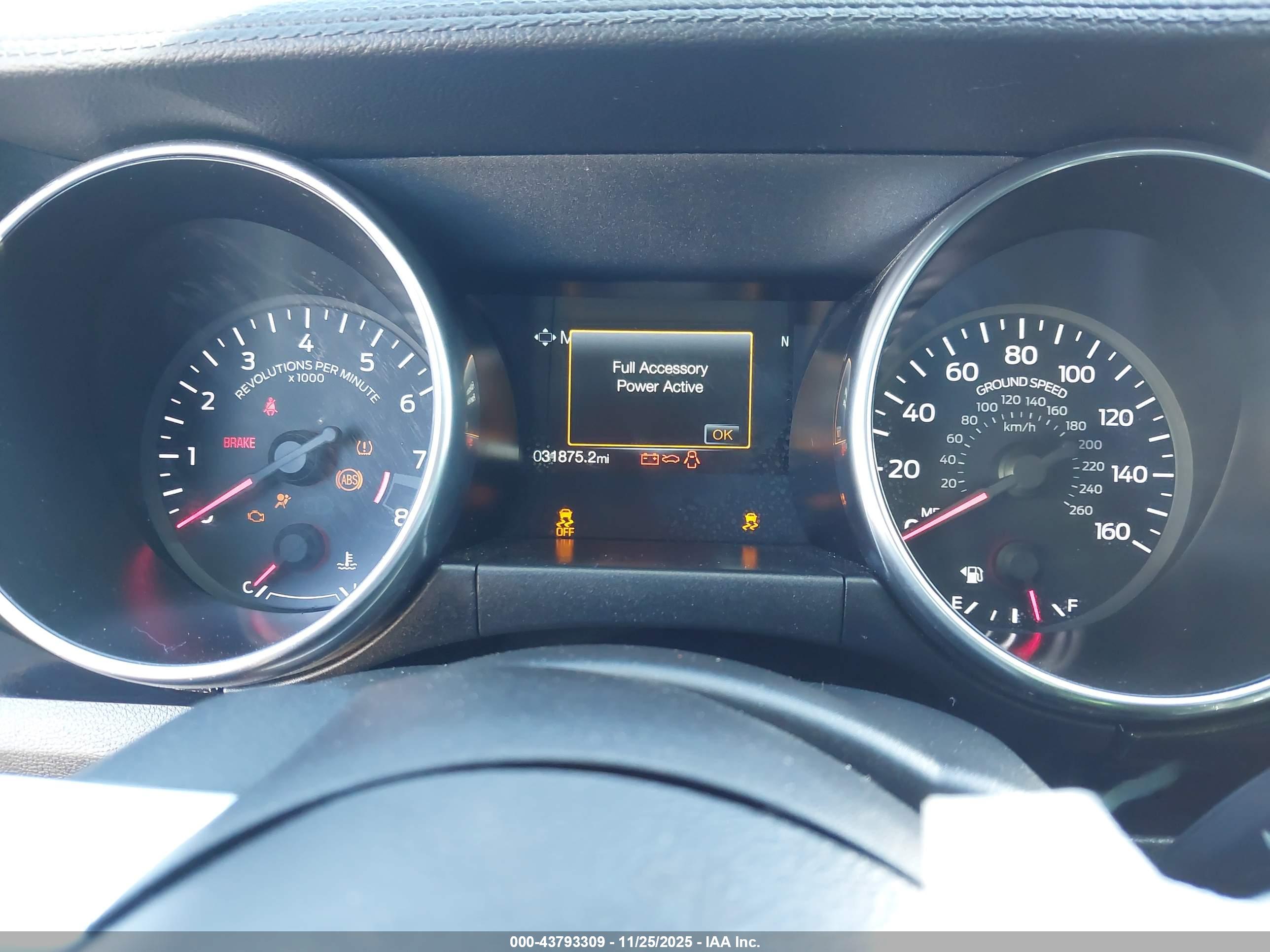 FORD MUSTANG image 7