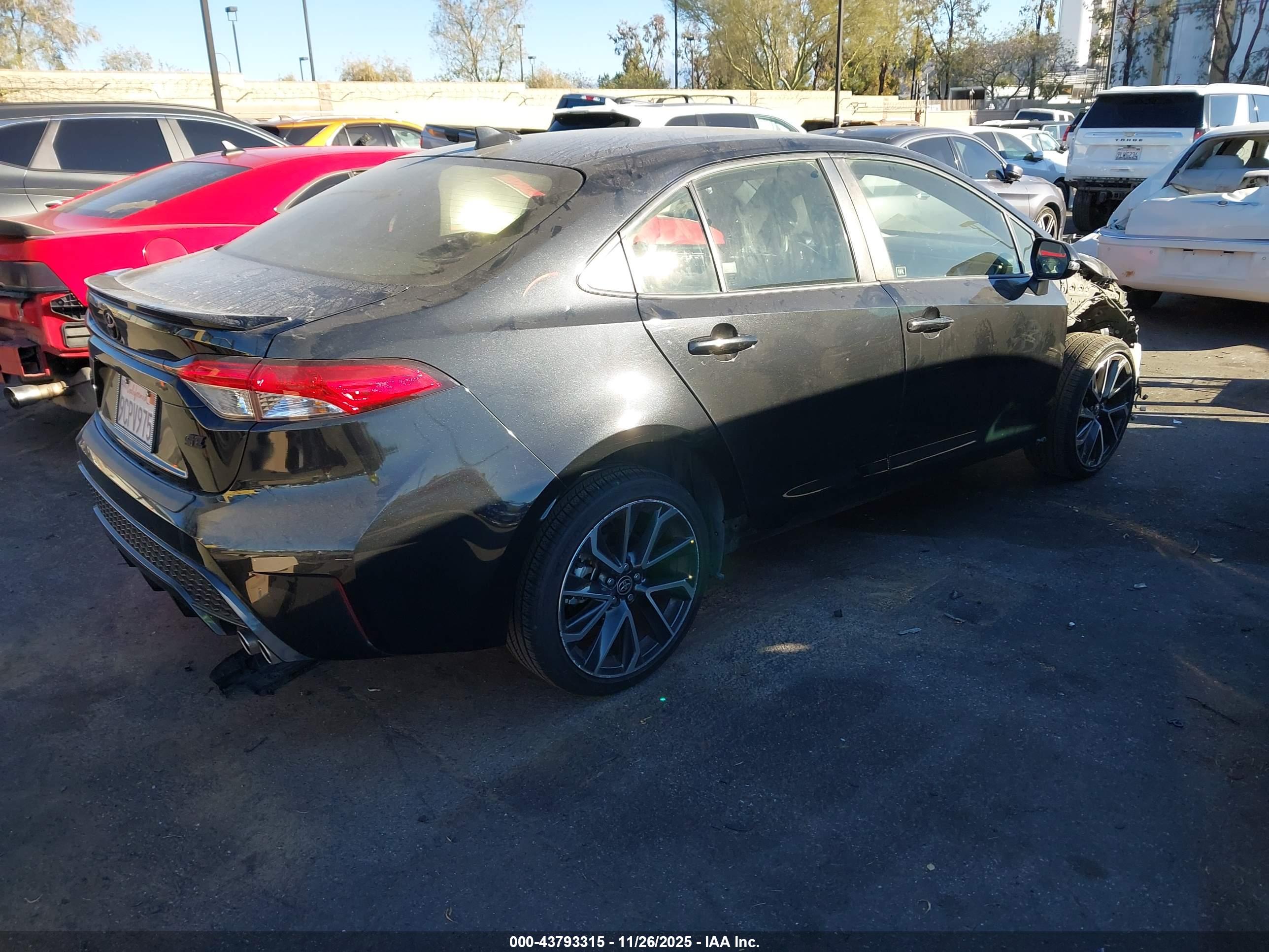 TOYOTA COROLLA image 4