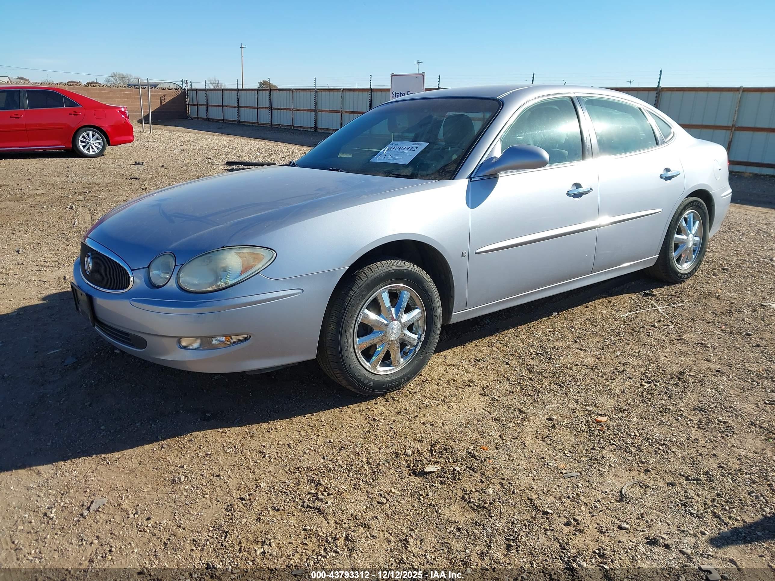 BUICK LACROSSE image 2