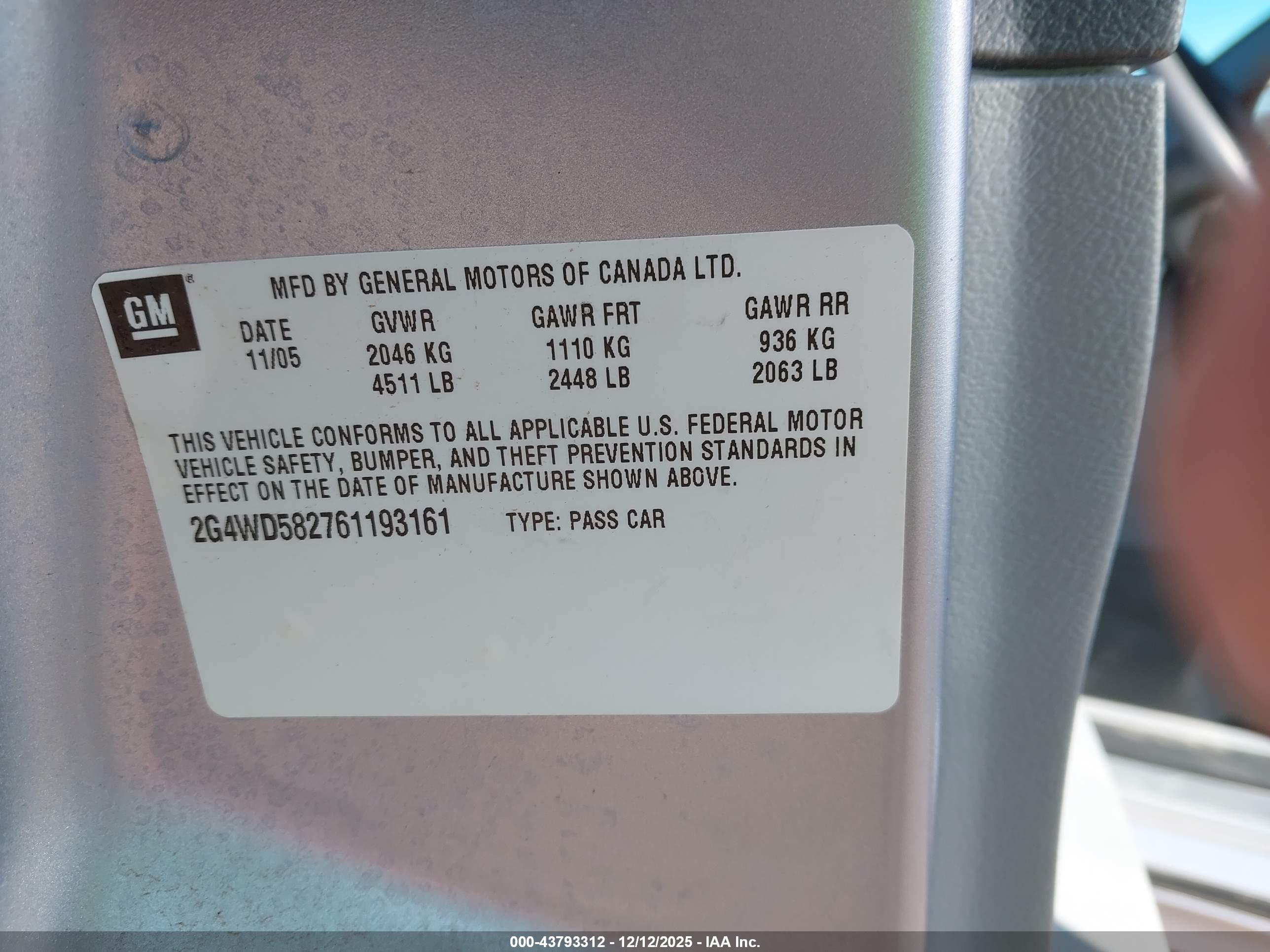 BUICK LACROSSE image 9