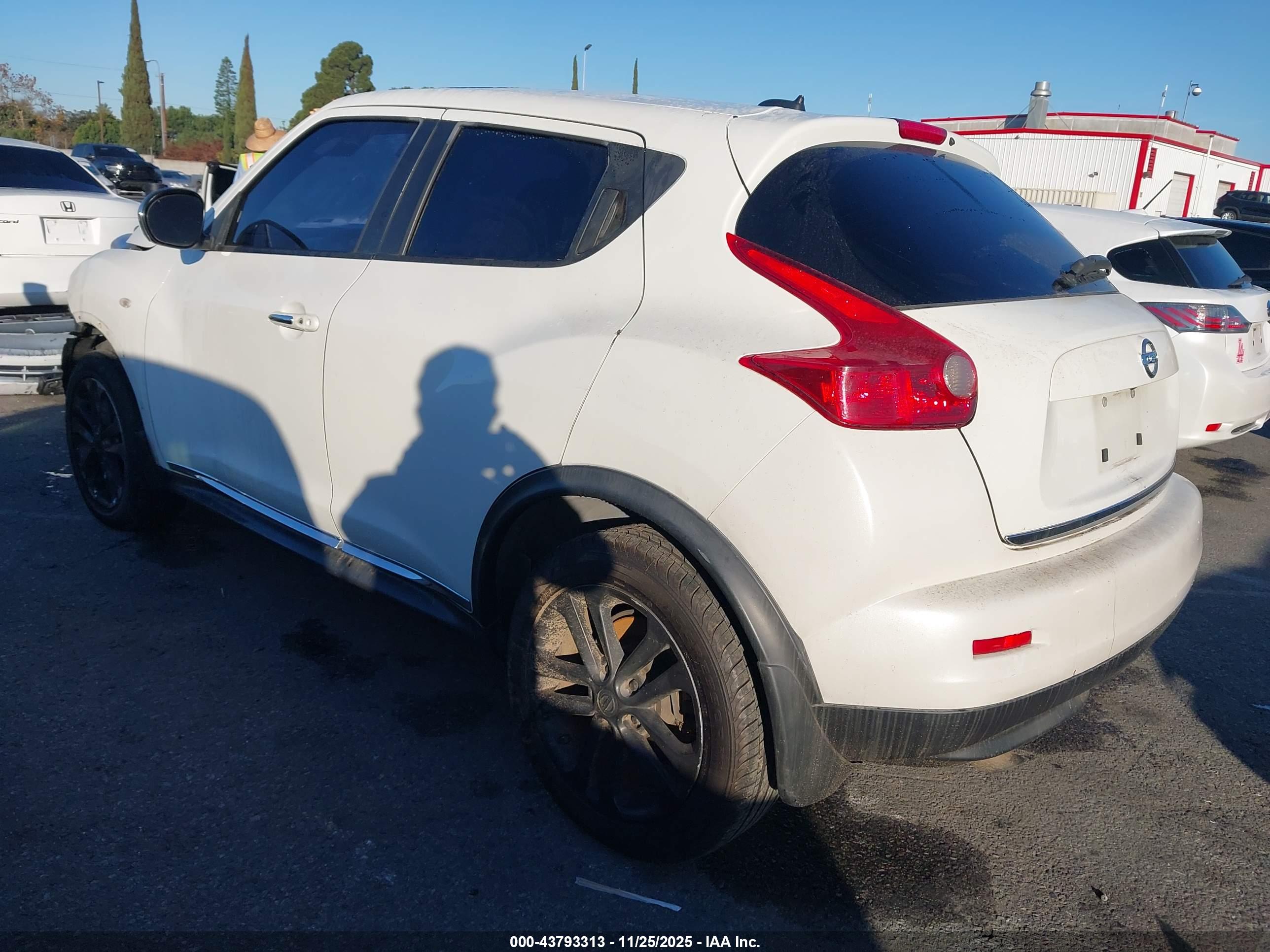 NISSAN JUKE image 3