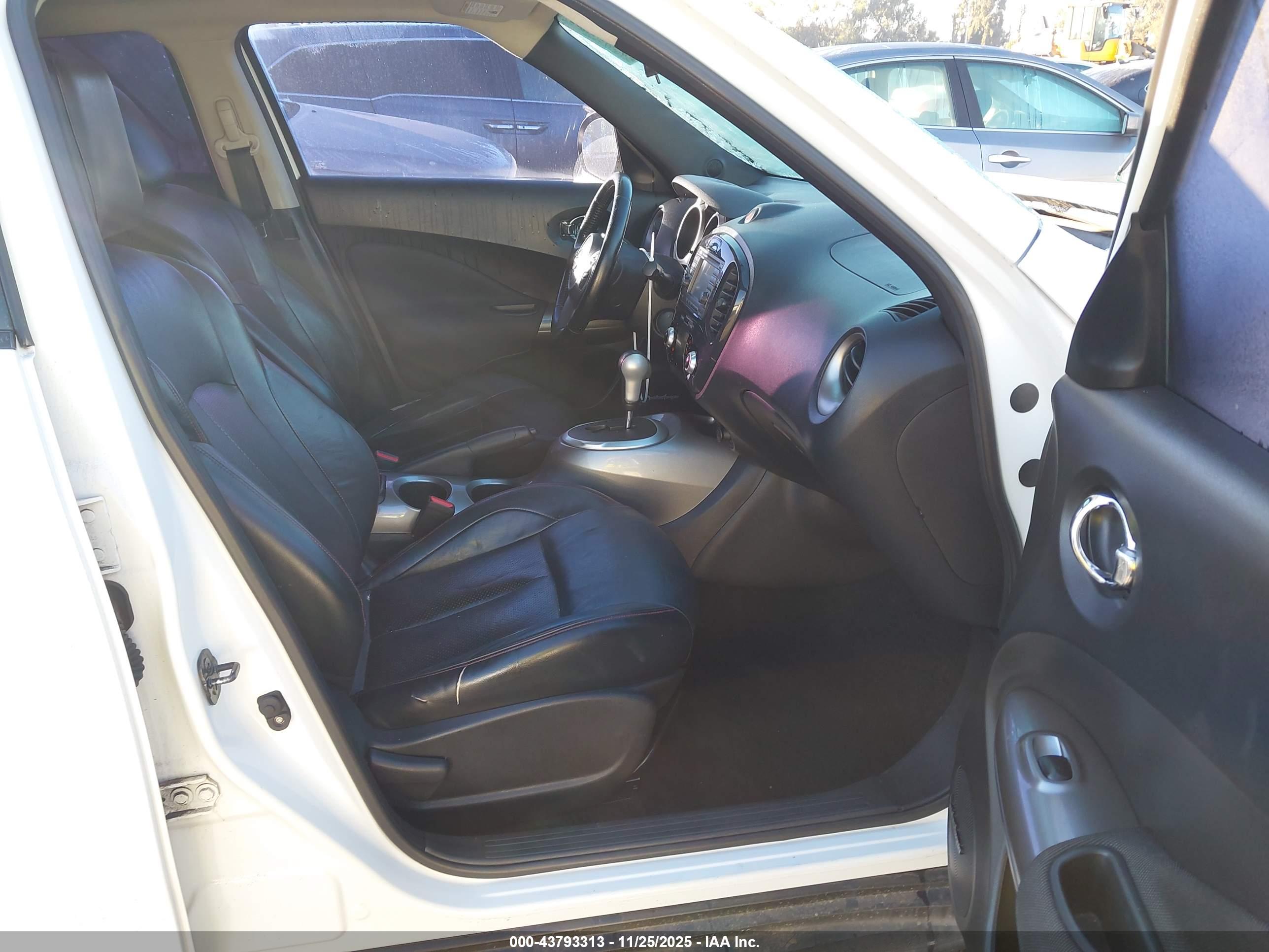 NISSAN JUKE image 5