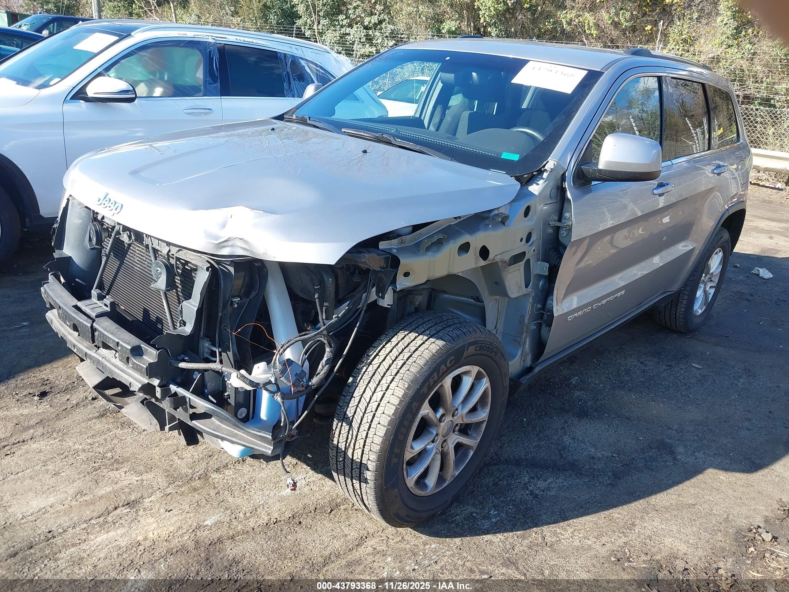 JEEP GRAND image 2