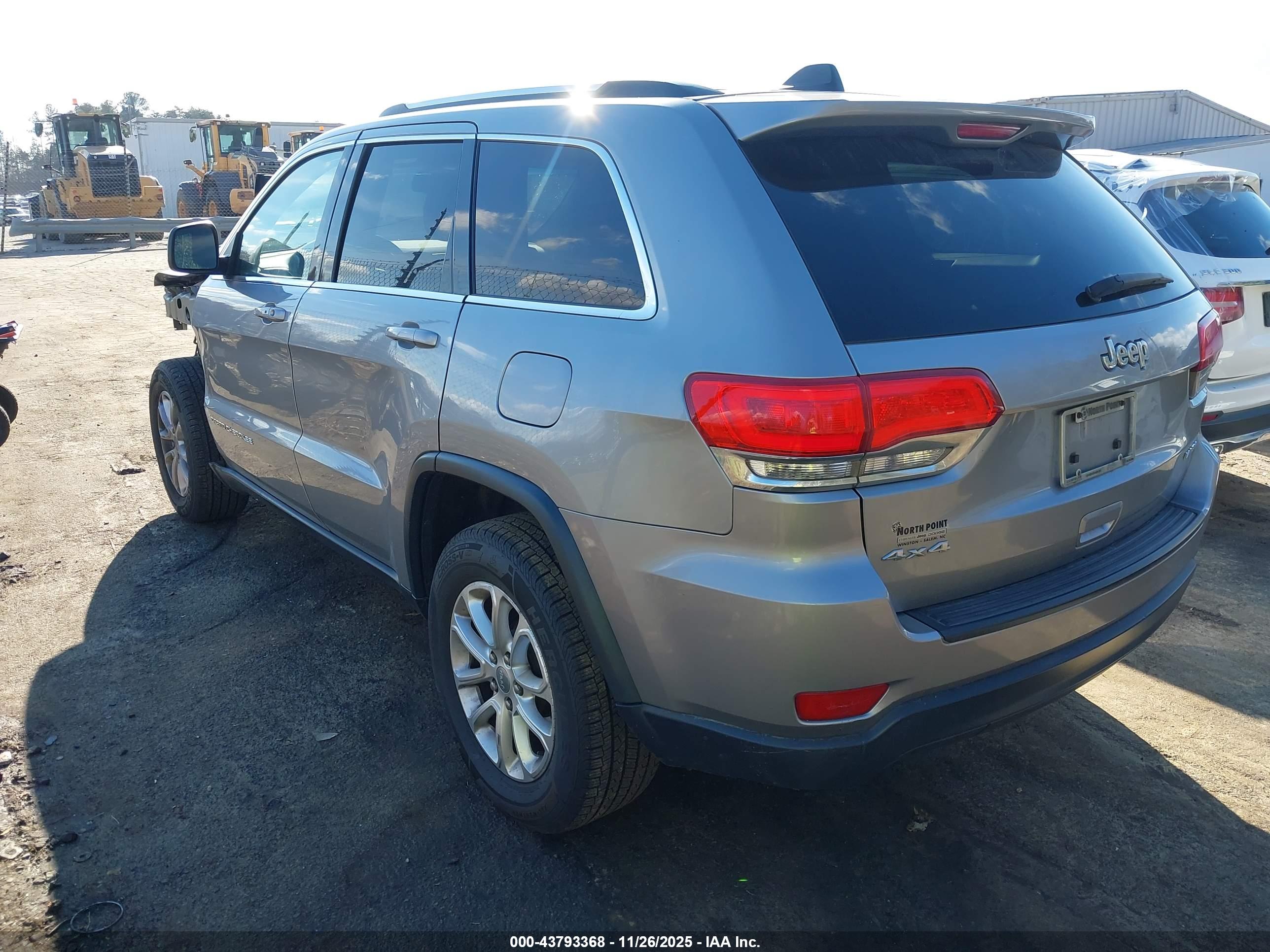 JEEP GRAND image 3
