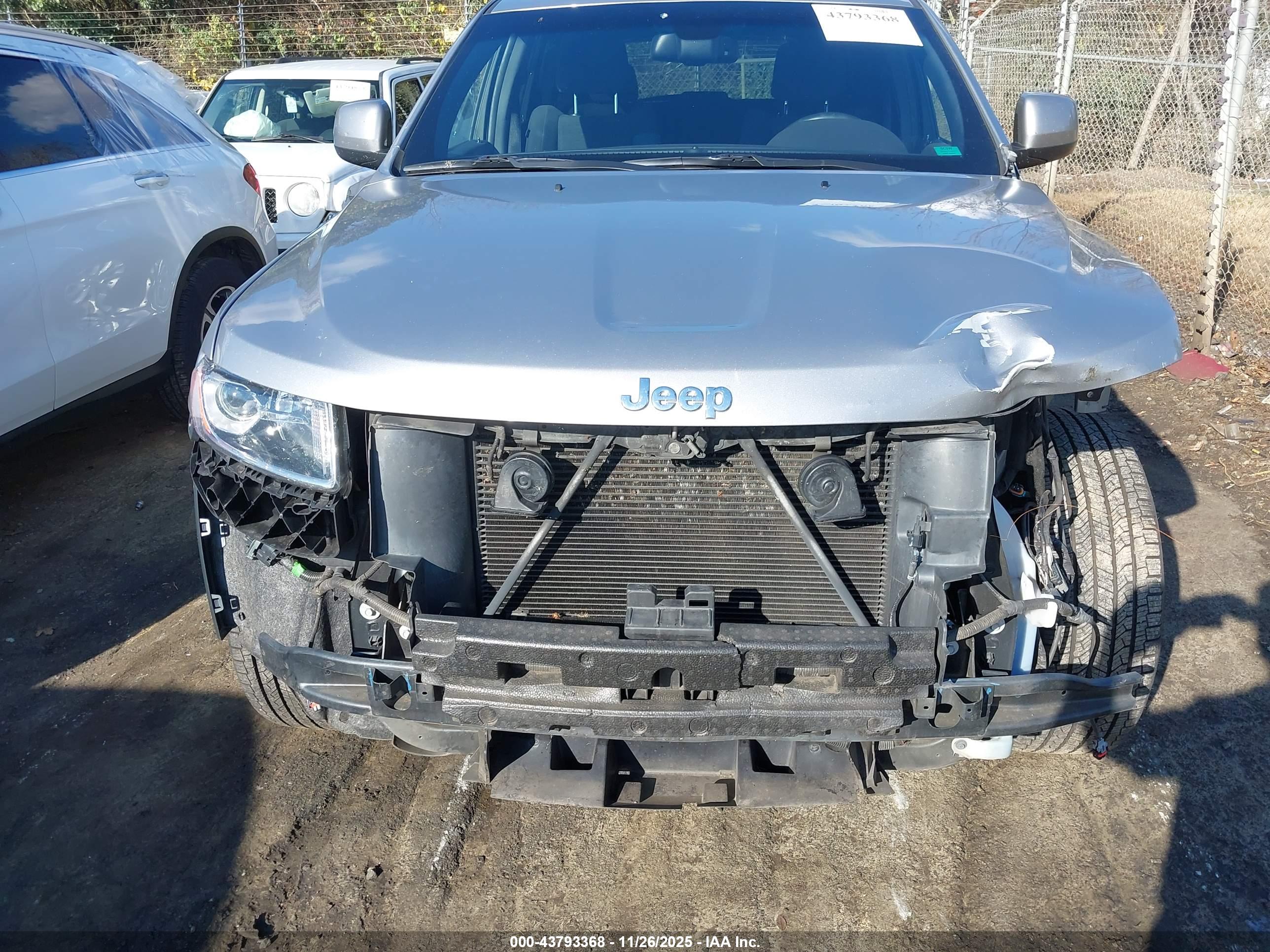 JEEP GRAND image 6
