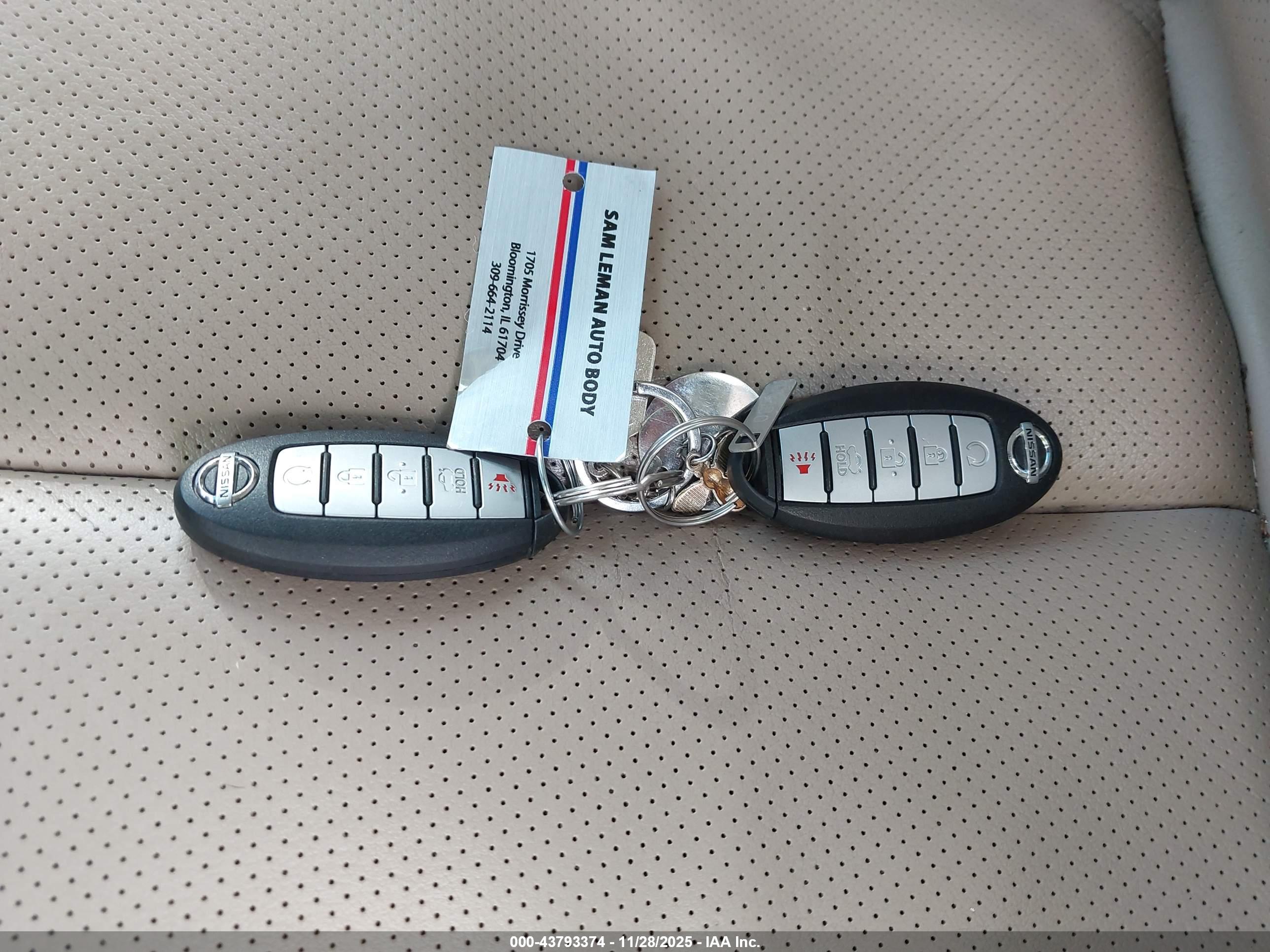 NISSAN ALTIMA image 11