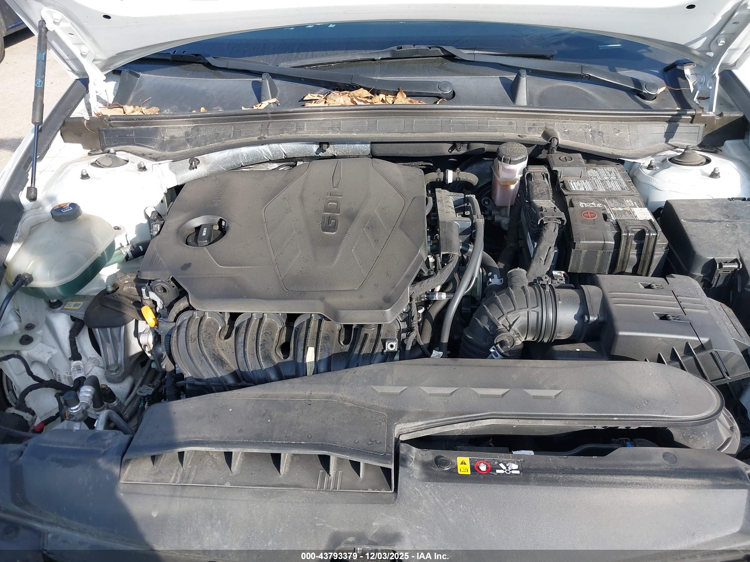 HYUNDAI SONATA image 10