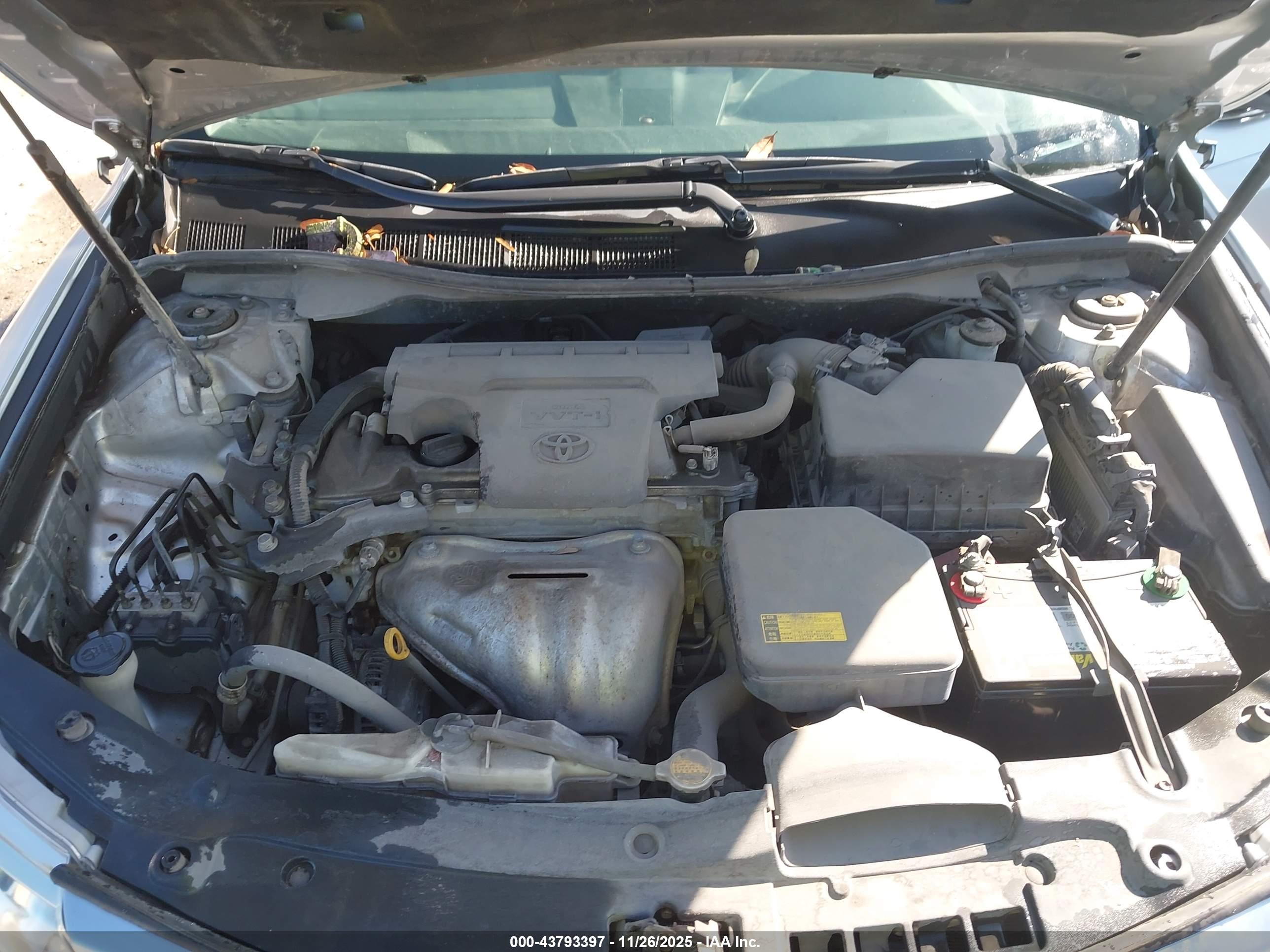 TOYOTA CAMRY image 10