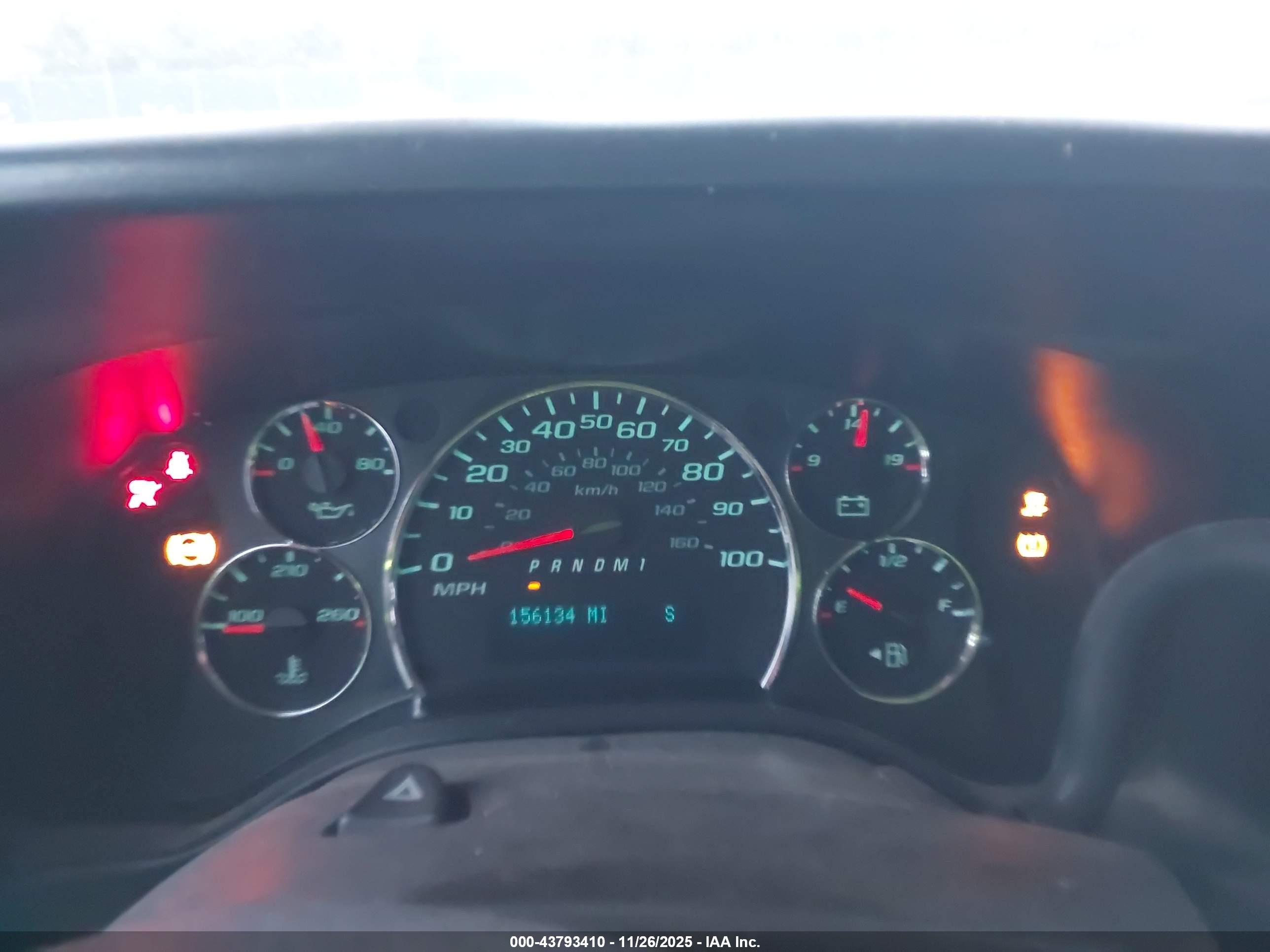 CHEVROLET EXPRESS image 7