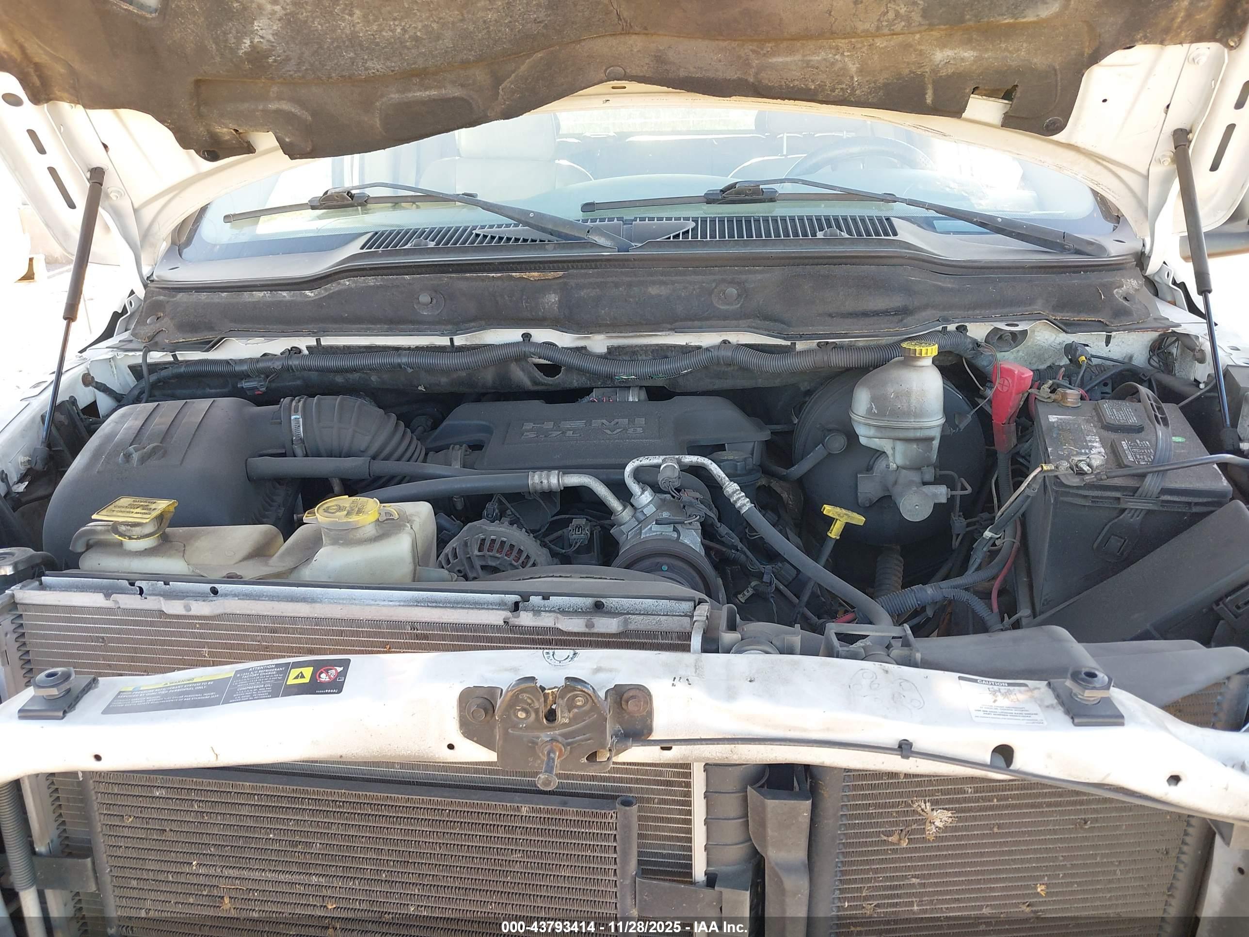 DODGE RAM image 10