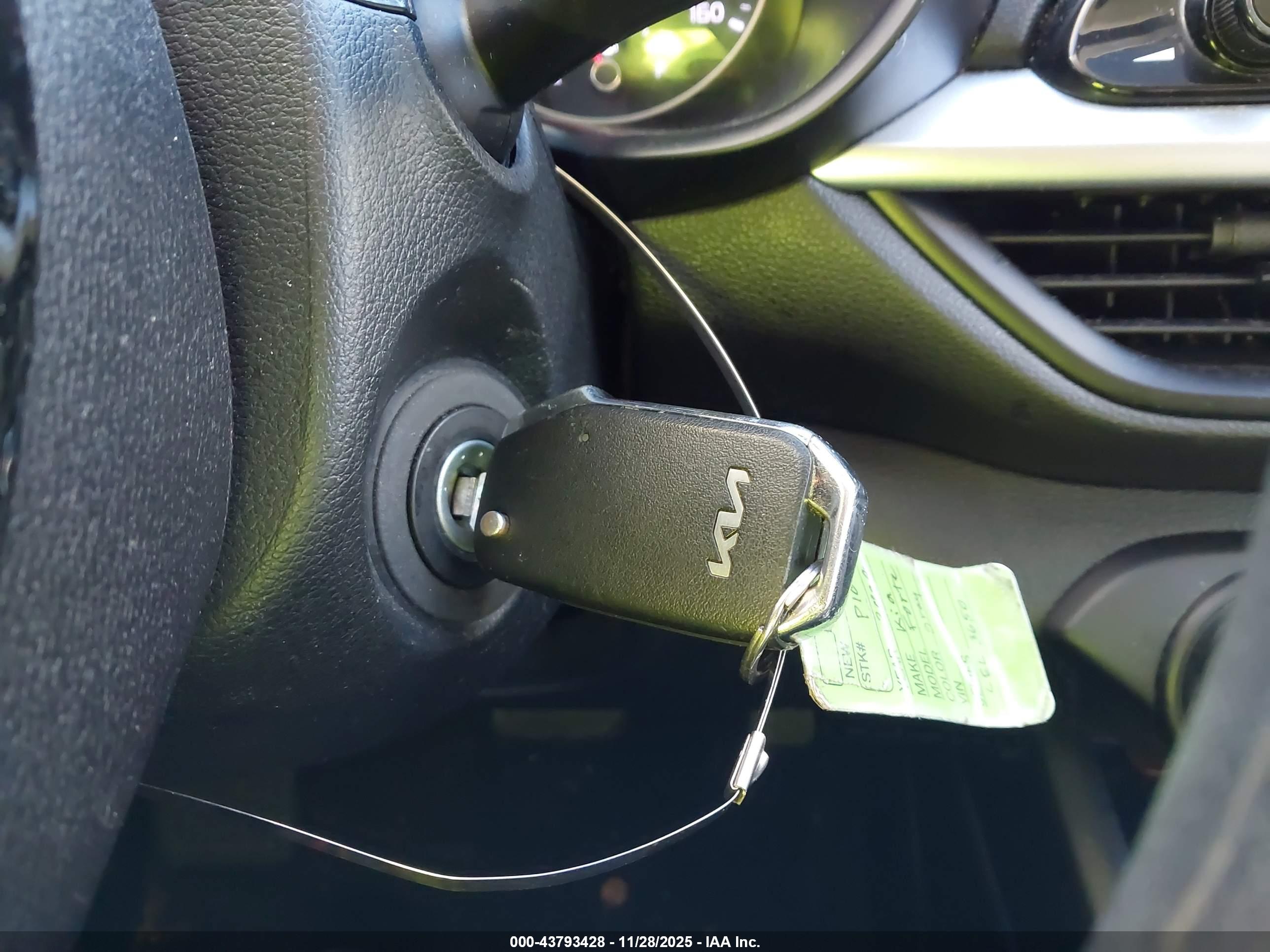 KIA FORTE image 11