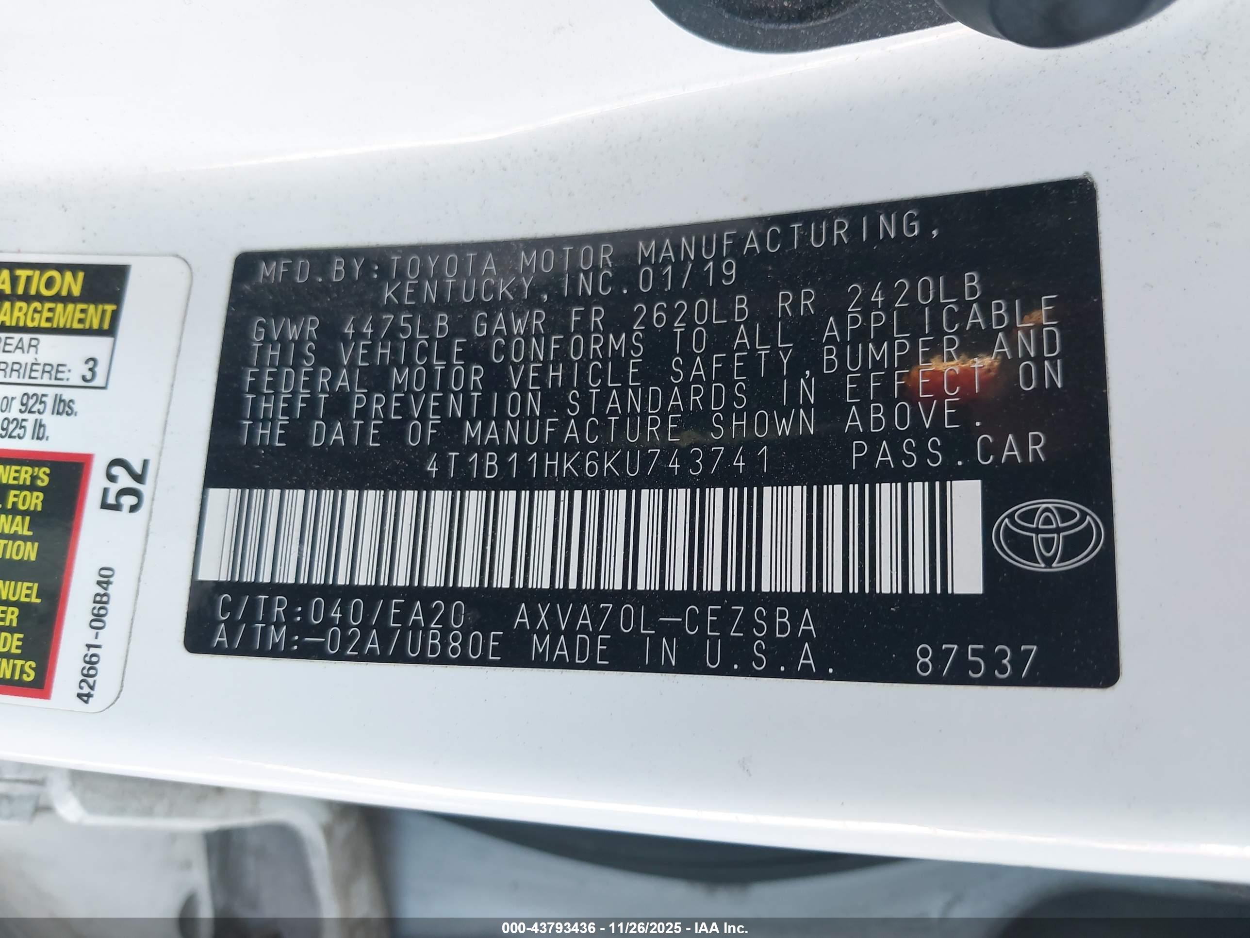 TOYOTA CAMRY image 9