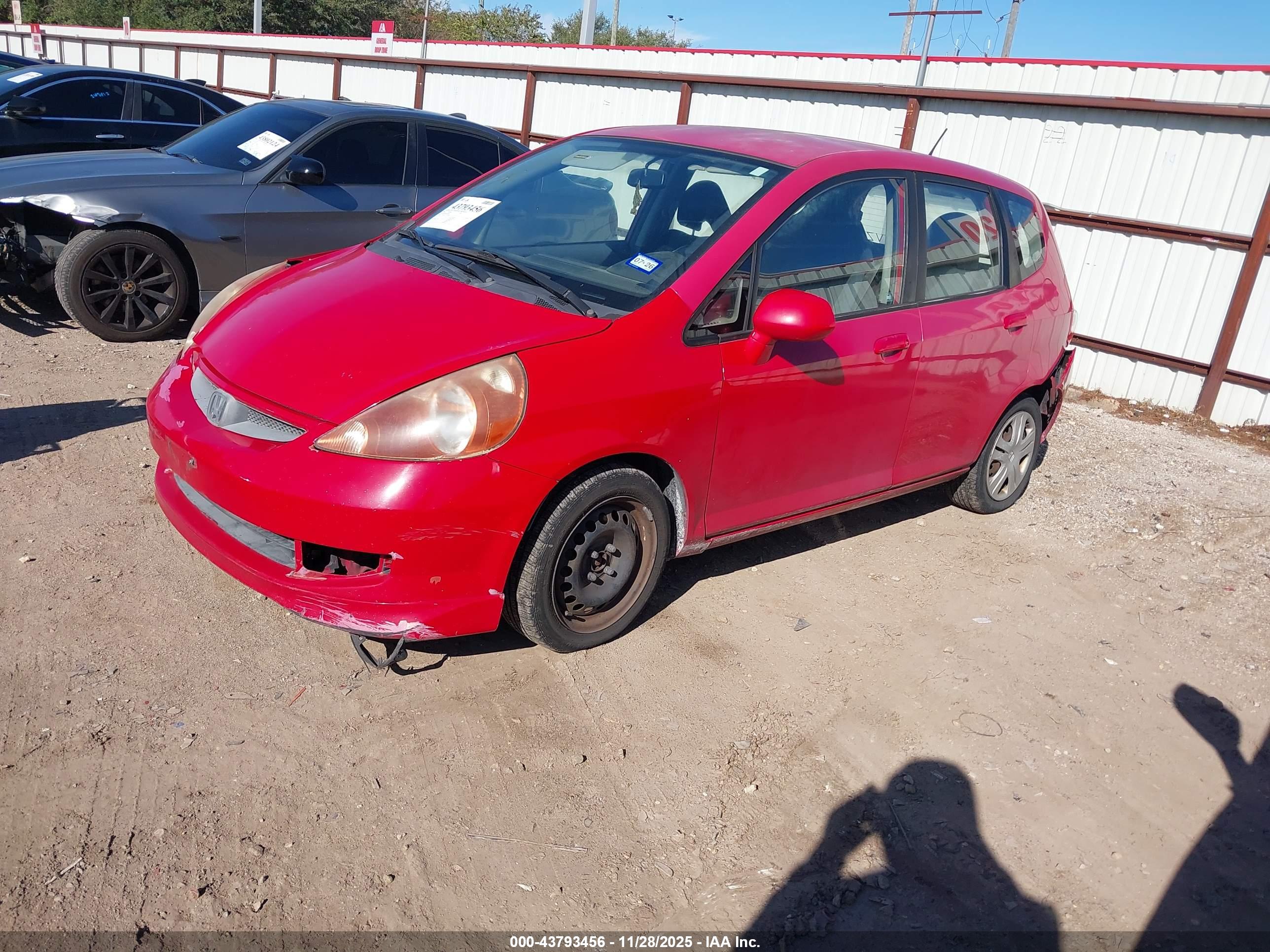 HONDA FIT image 2