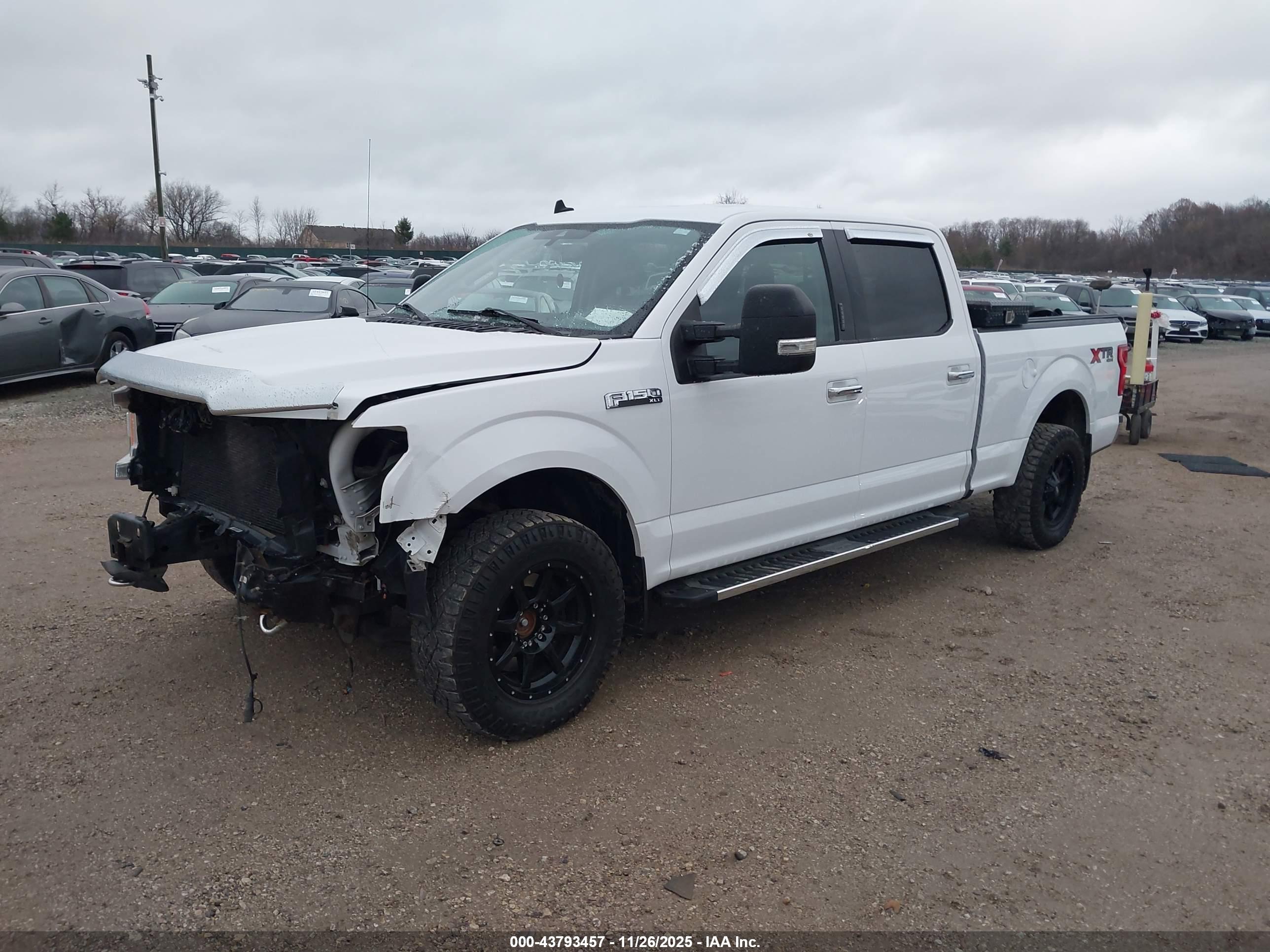 FORD F-150 image 2