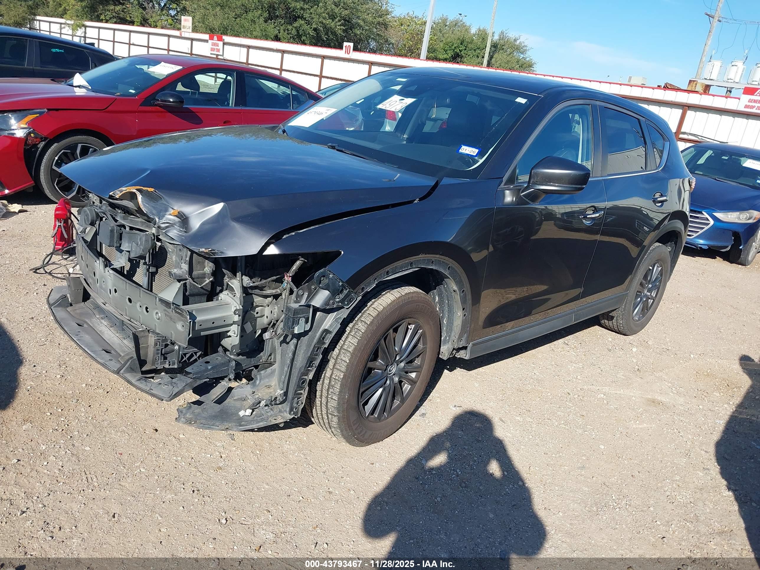 MAZDA CX-5 image 2