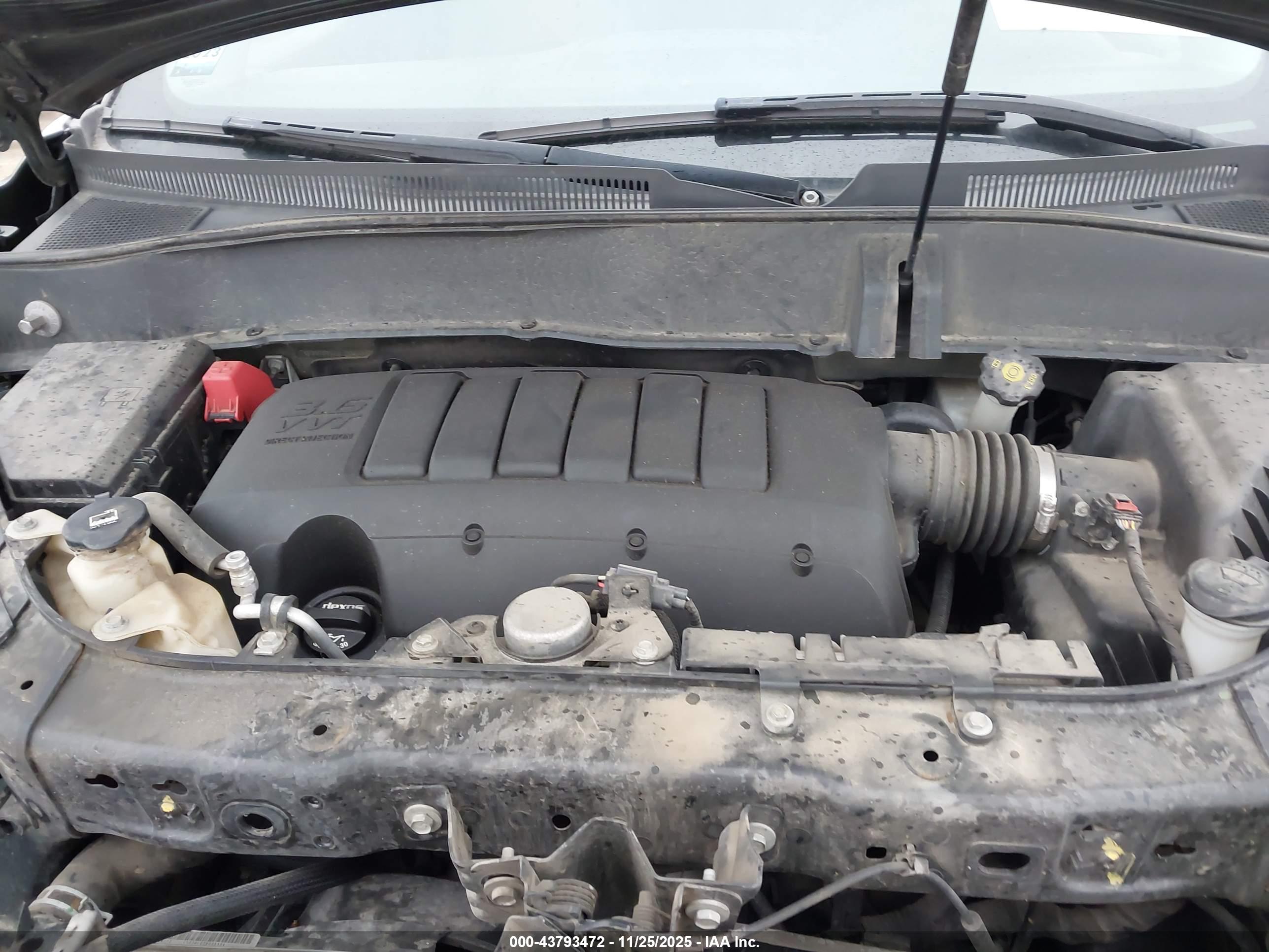 GMC ACADIA image 10
