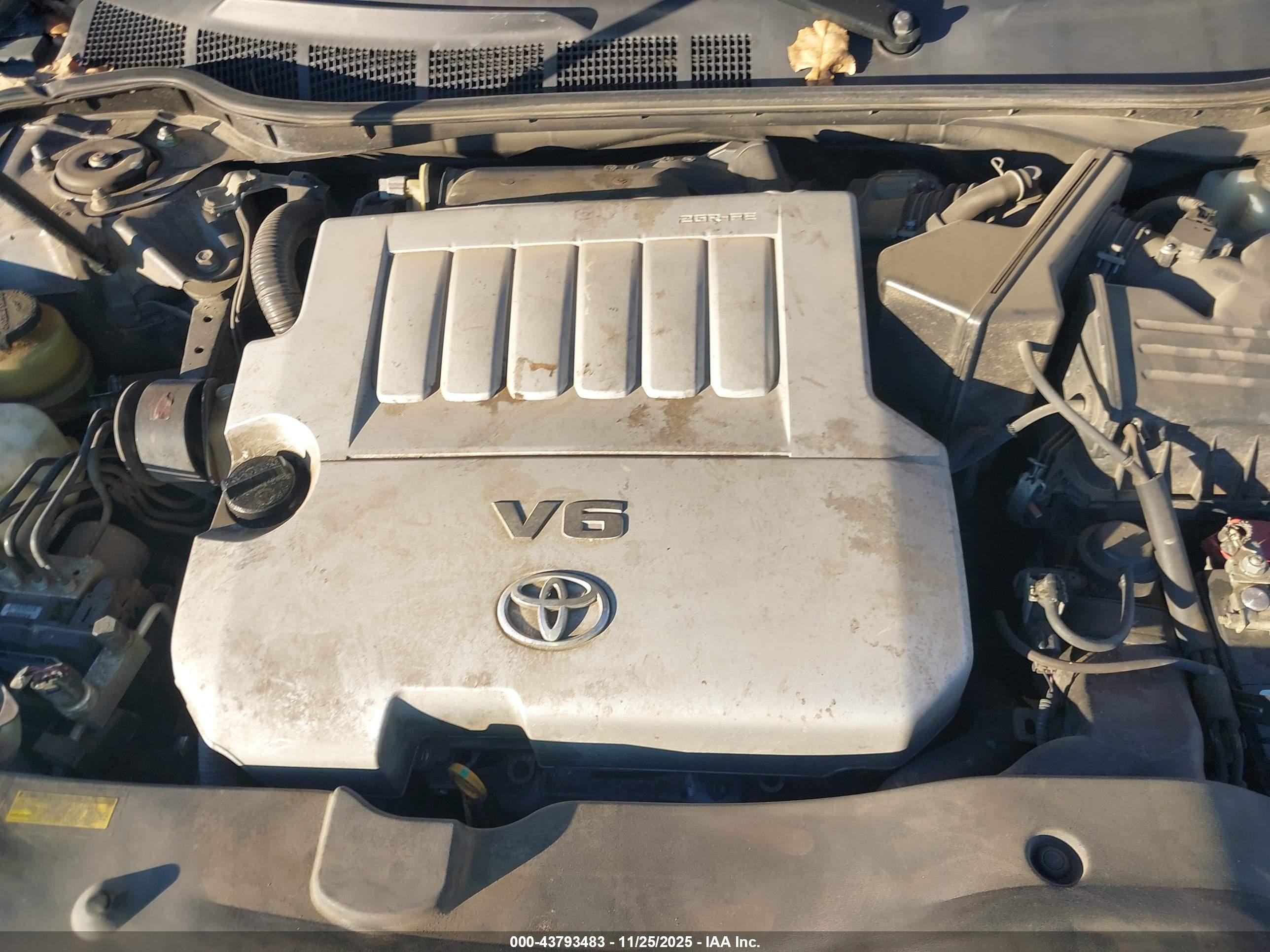 TOYOTA CAMRY image 10