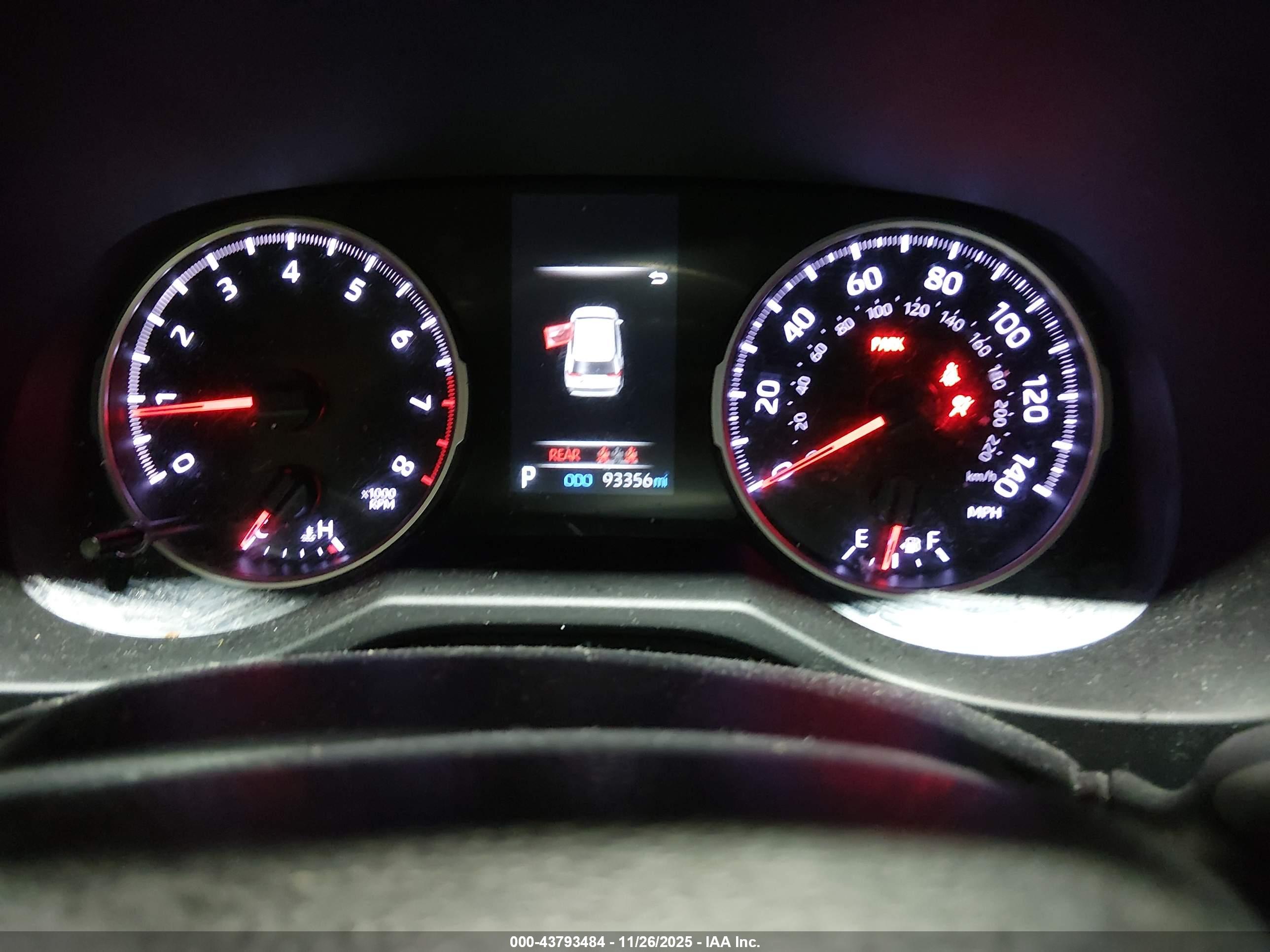 TOYOTA RAV4 image 7