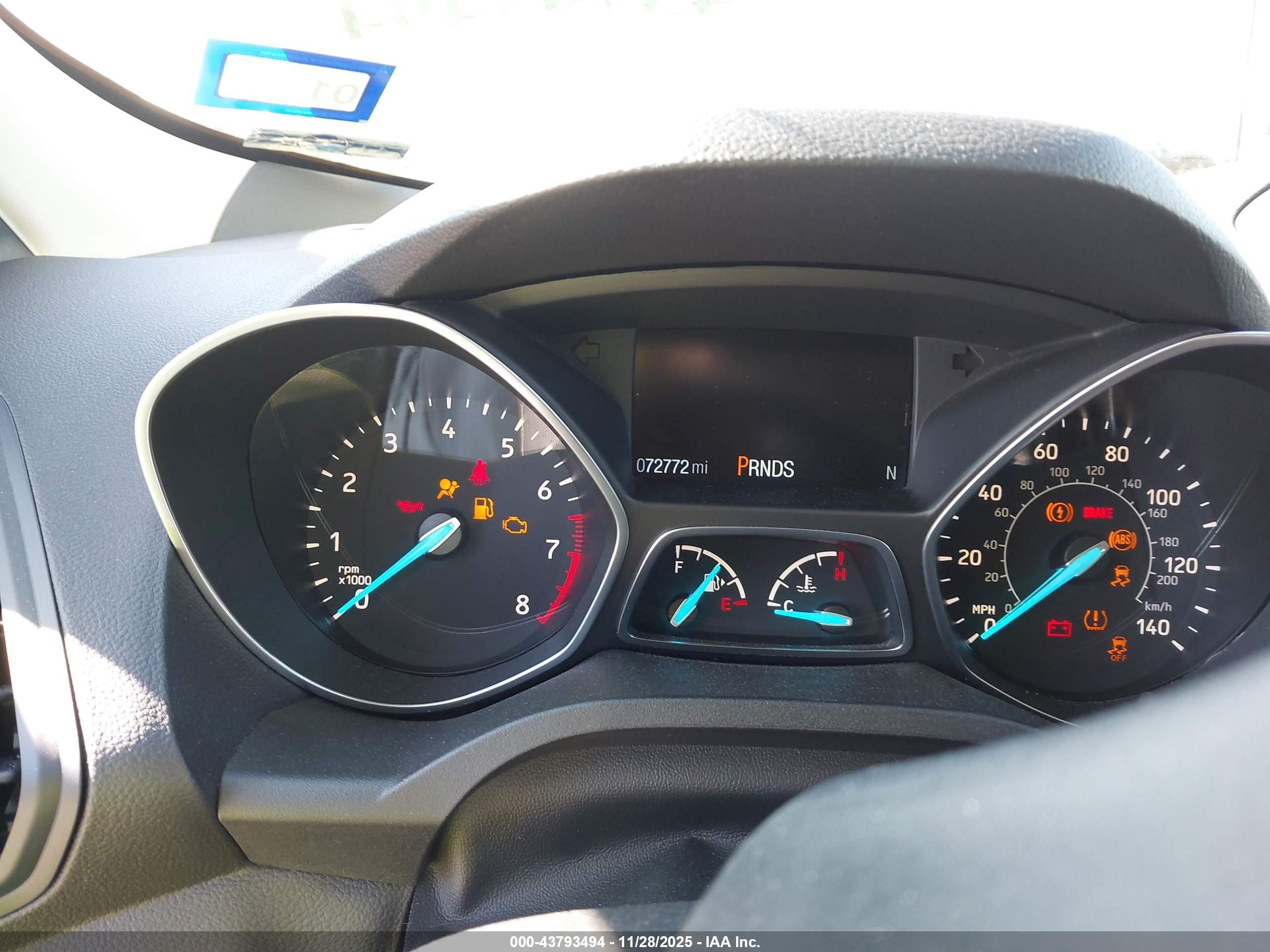 FORD ESCAPE image 7