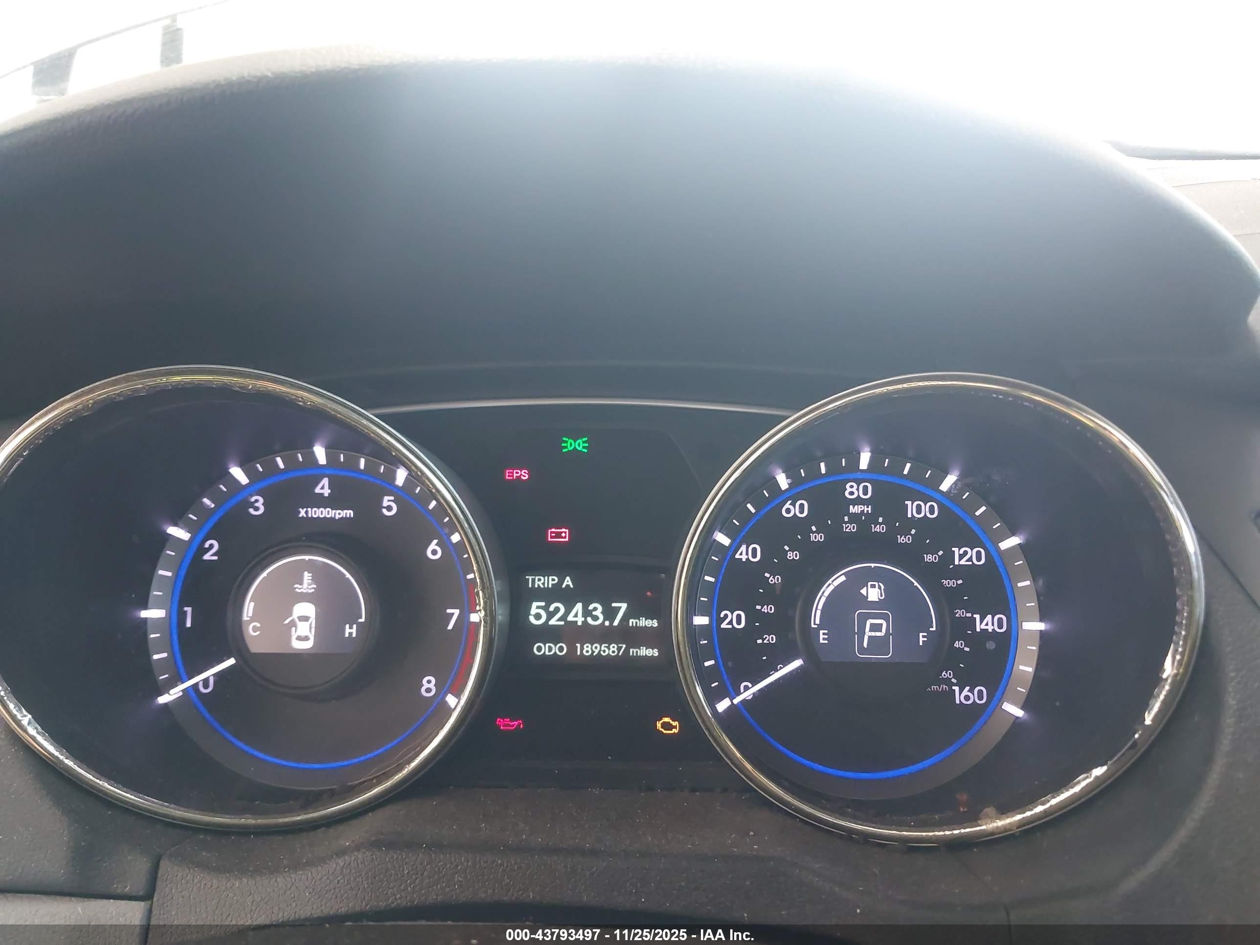 HYUNDAI SONATA image 7
