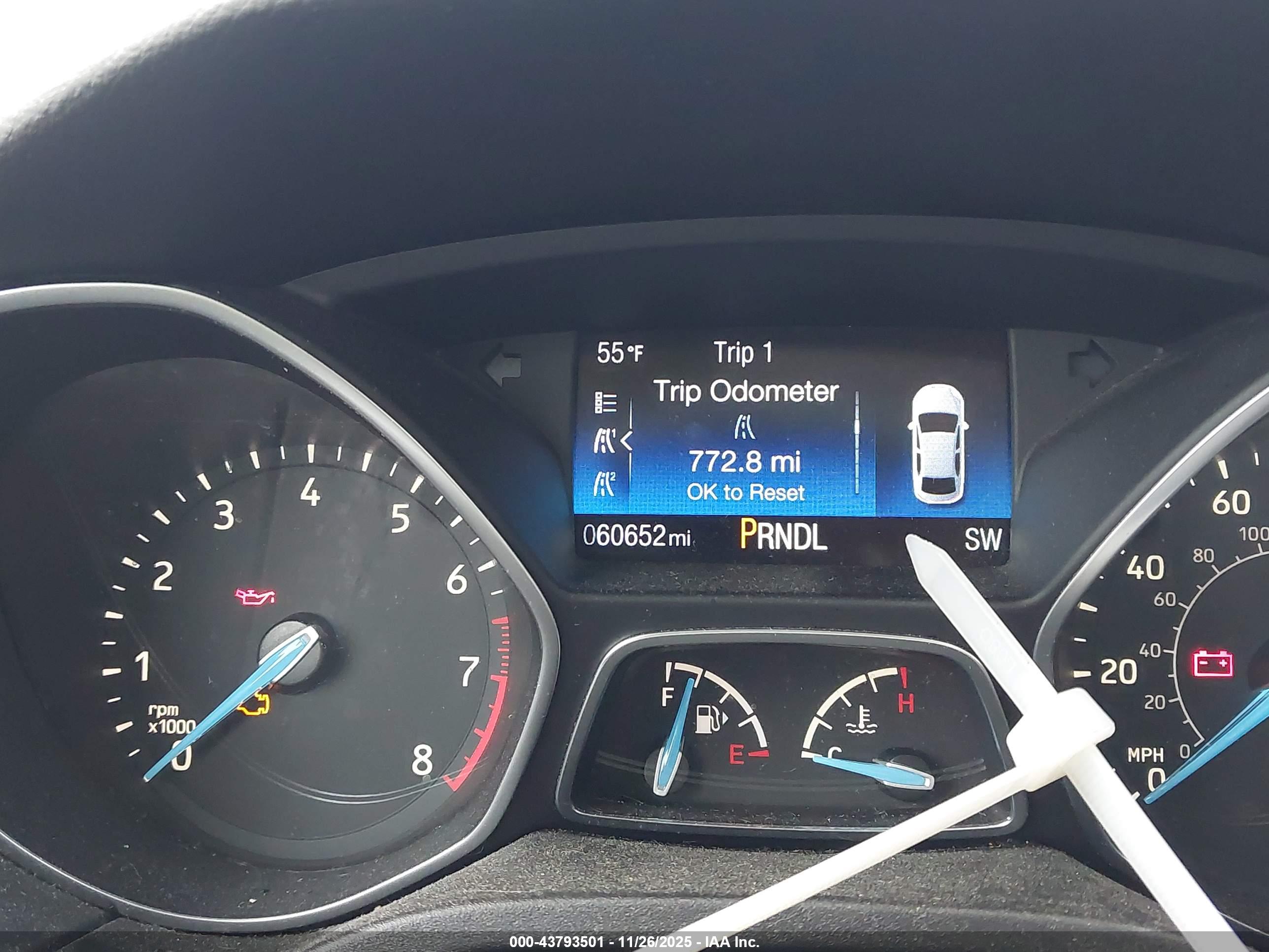 FORD FOCUS image 7
