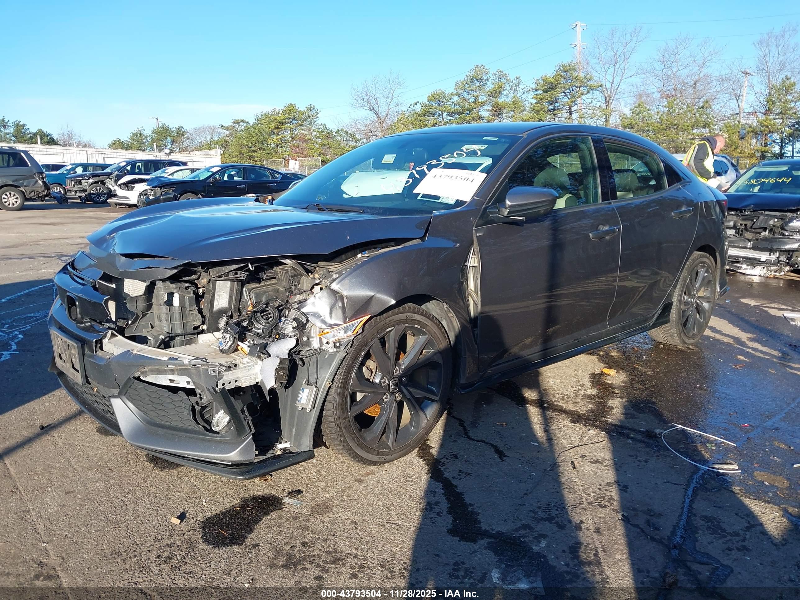 HONDA CIVIC image 2