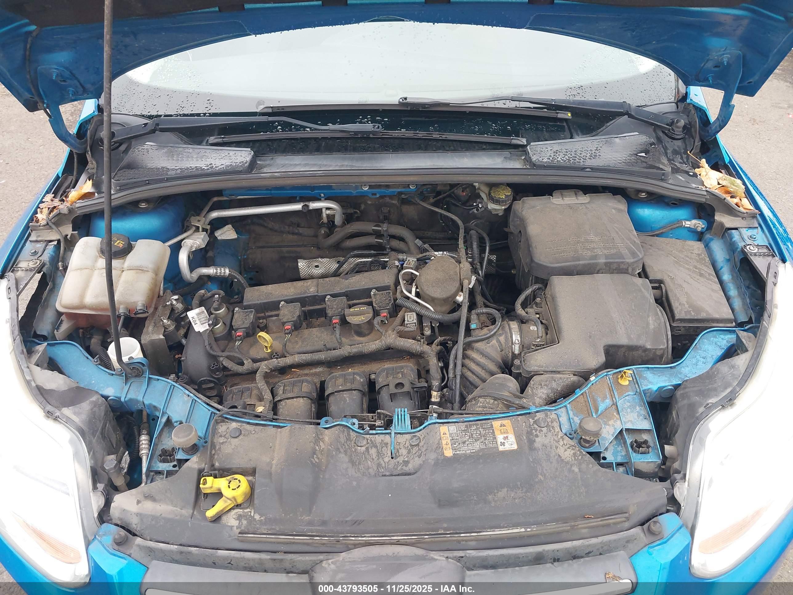 FORD FOCUS image 10