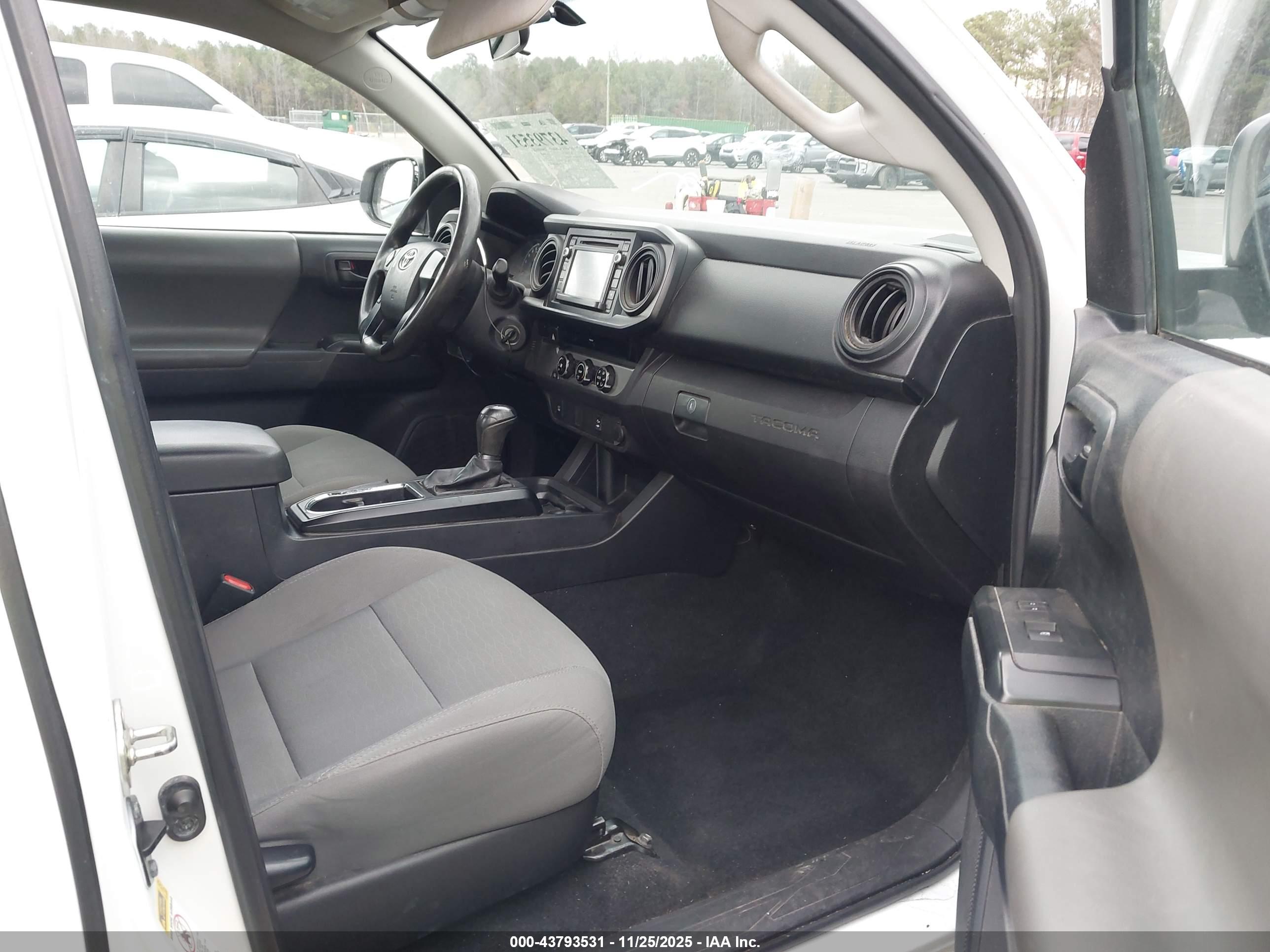 TOYOTA TACOMA image 5