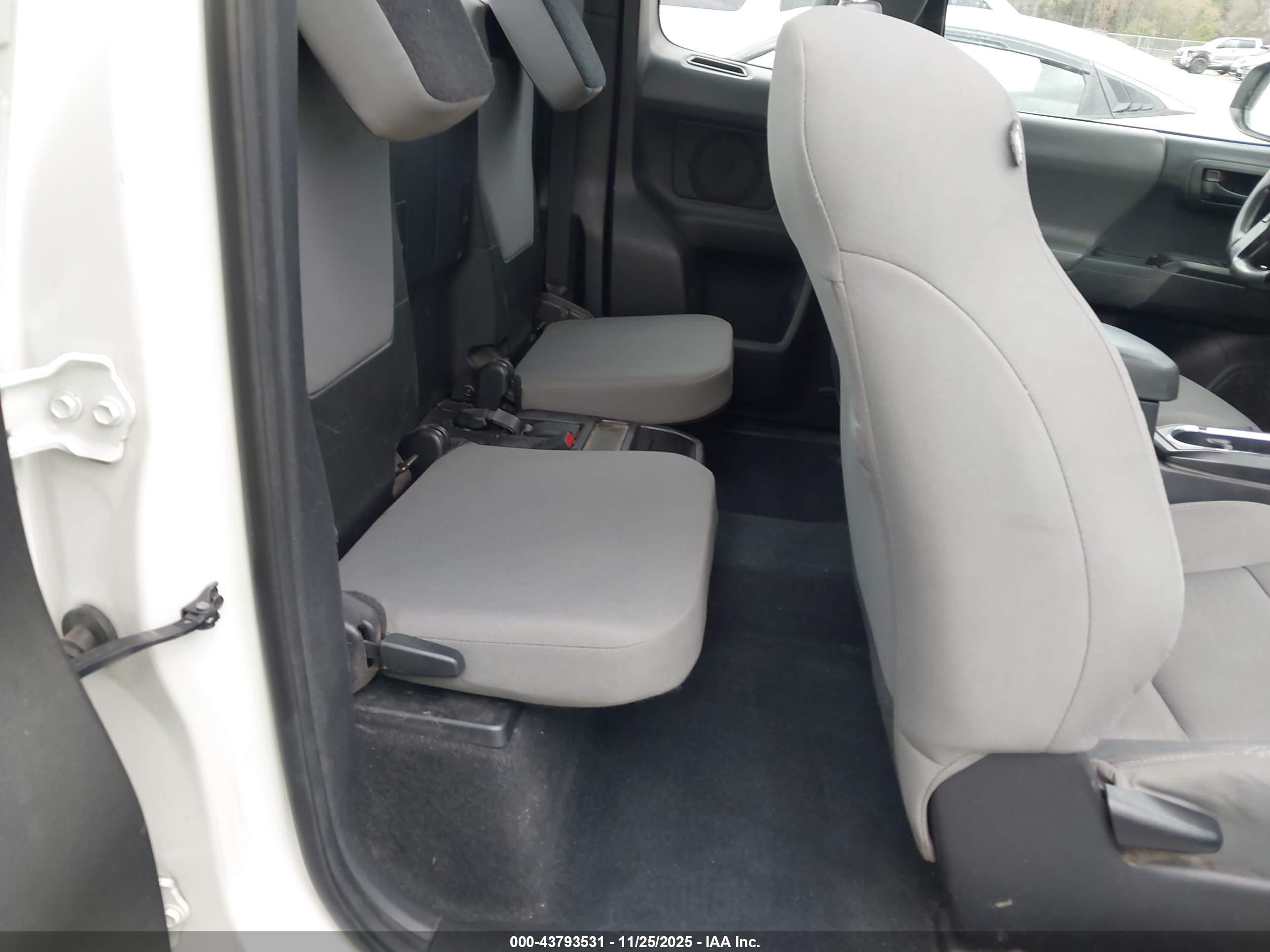 TOYOTA TACOMA image 8
