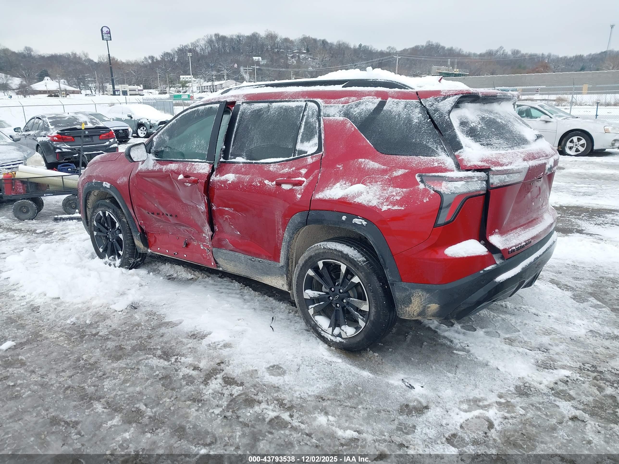 CHEVROLET EQUINOX image 3