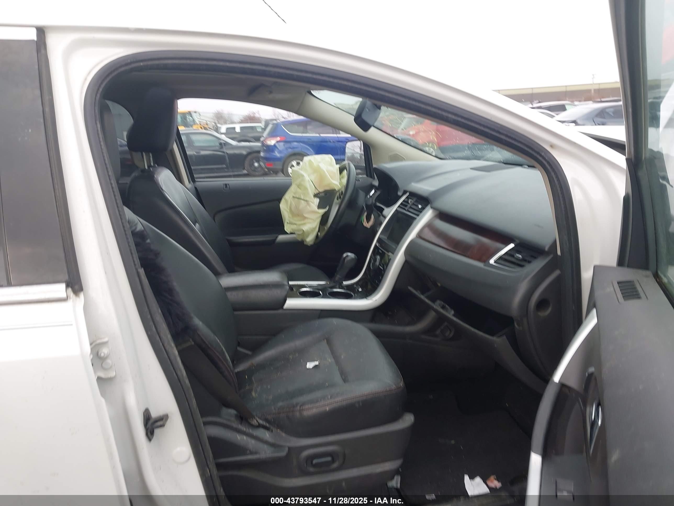FORD EDGE image 5