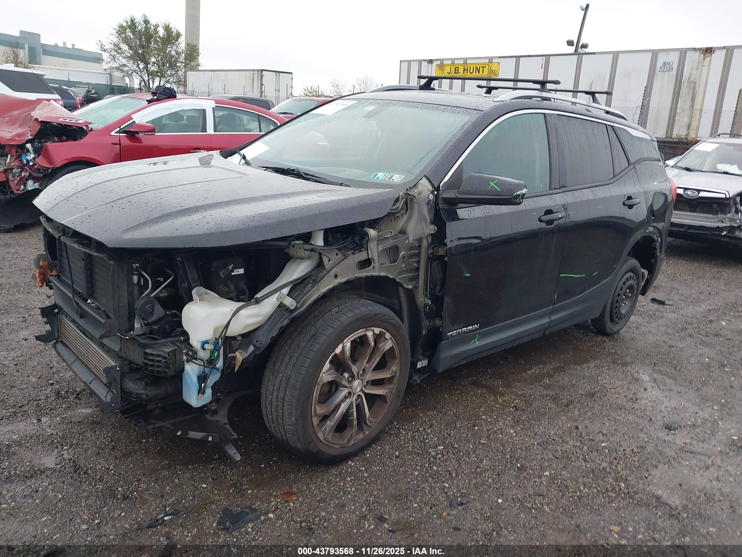 GMC TERRAIN image 2