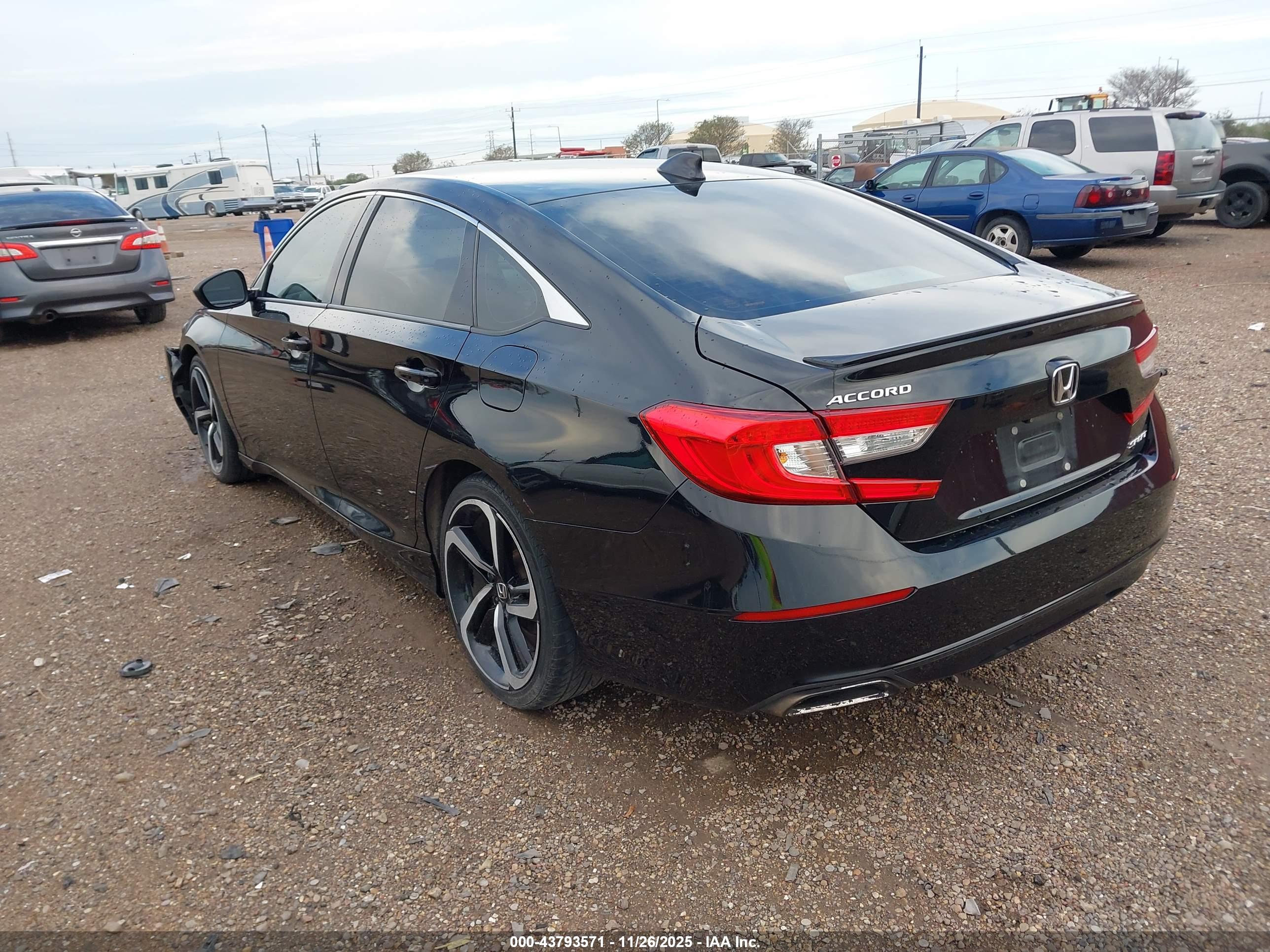 HONDA ACCORD image 3