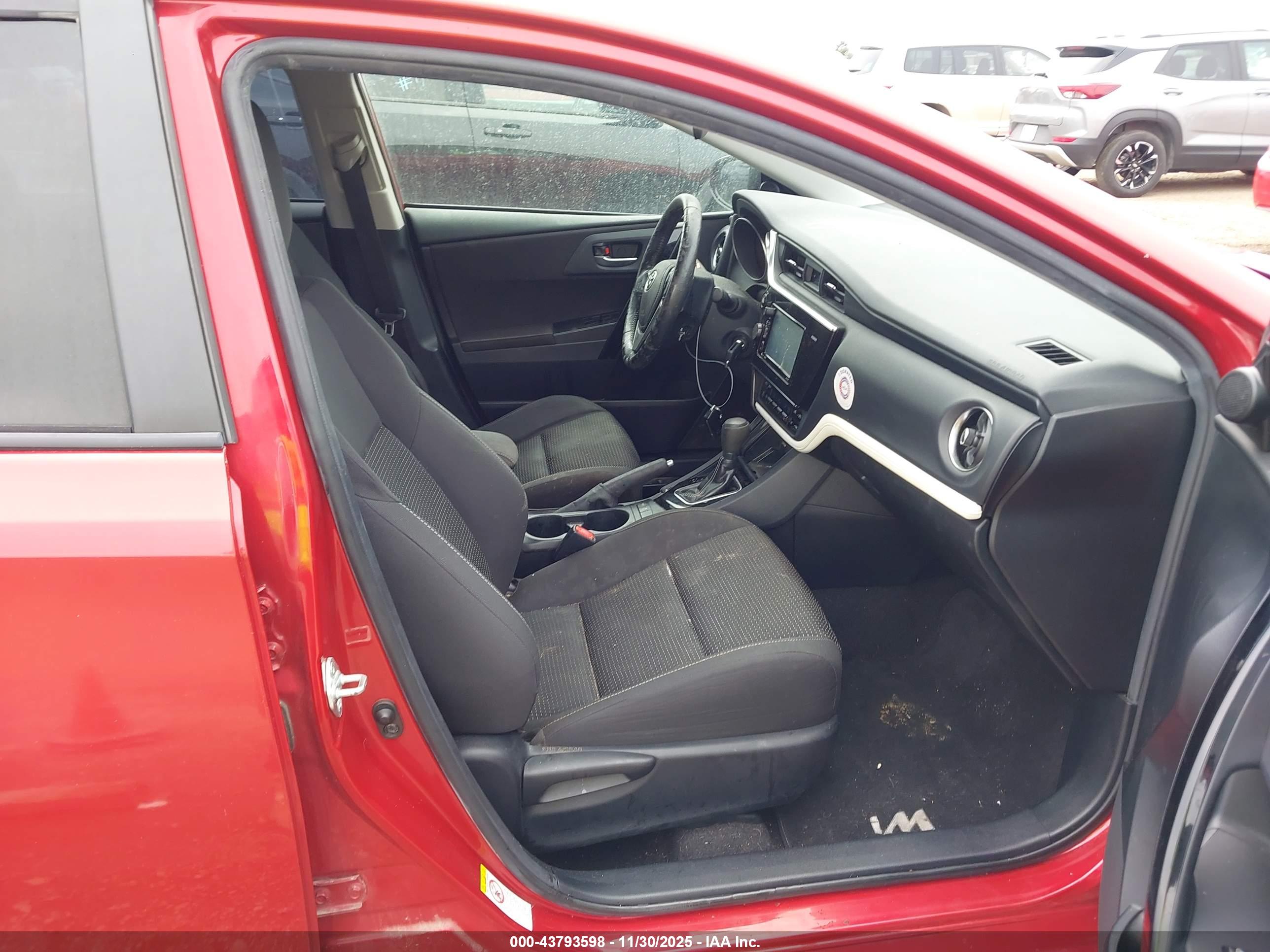 TOYOTA COROLLA image 5