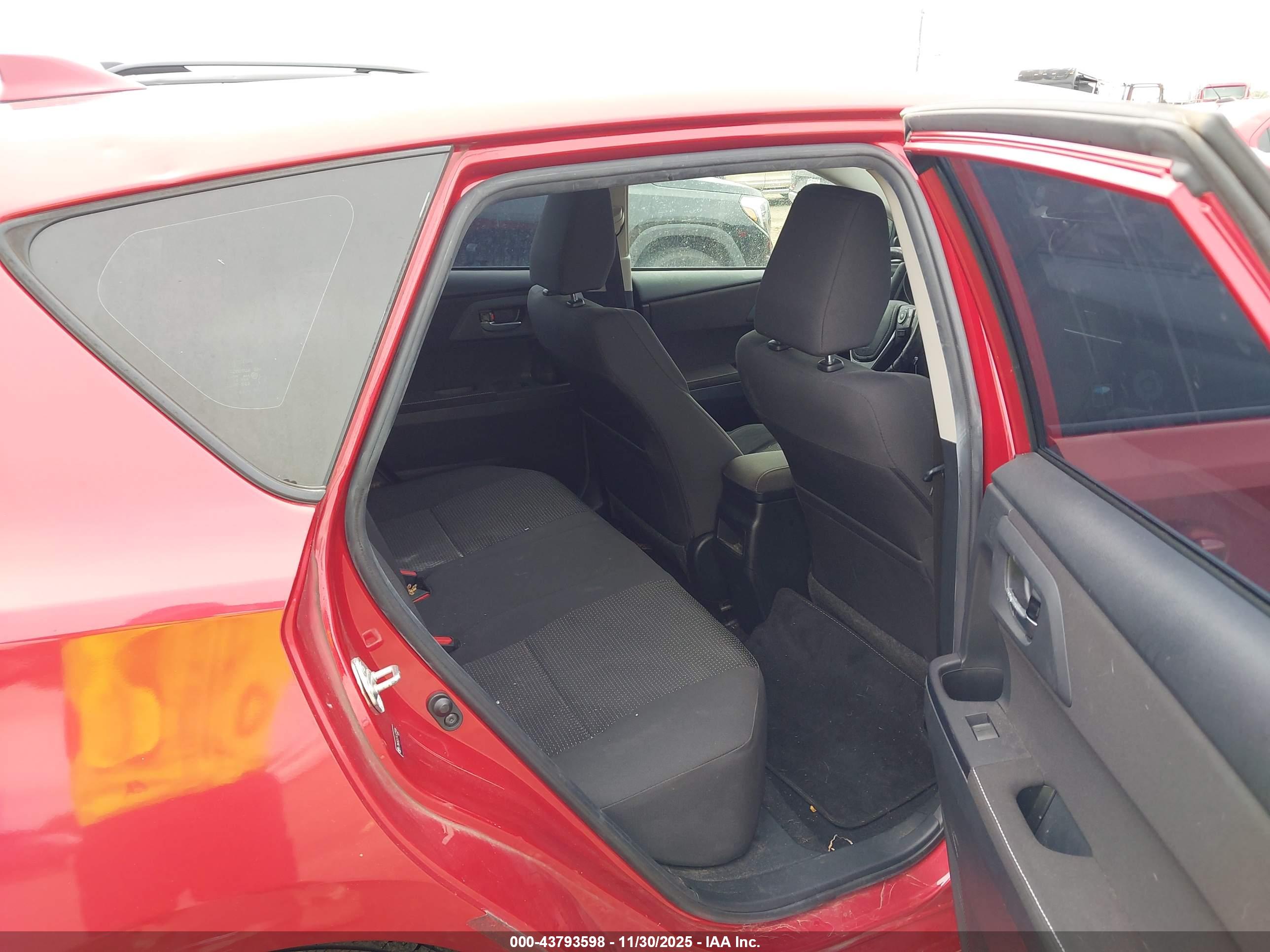 TOYOTA COROLLA image 8