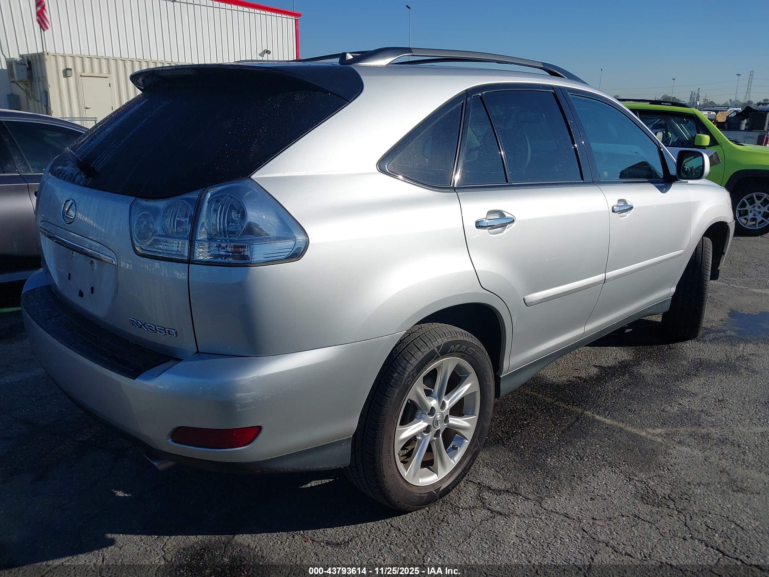 LEXUS RX image 4