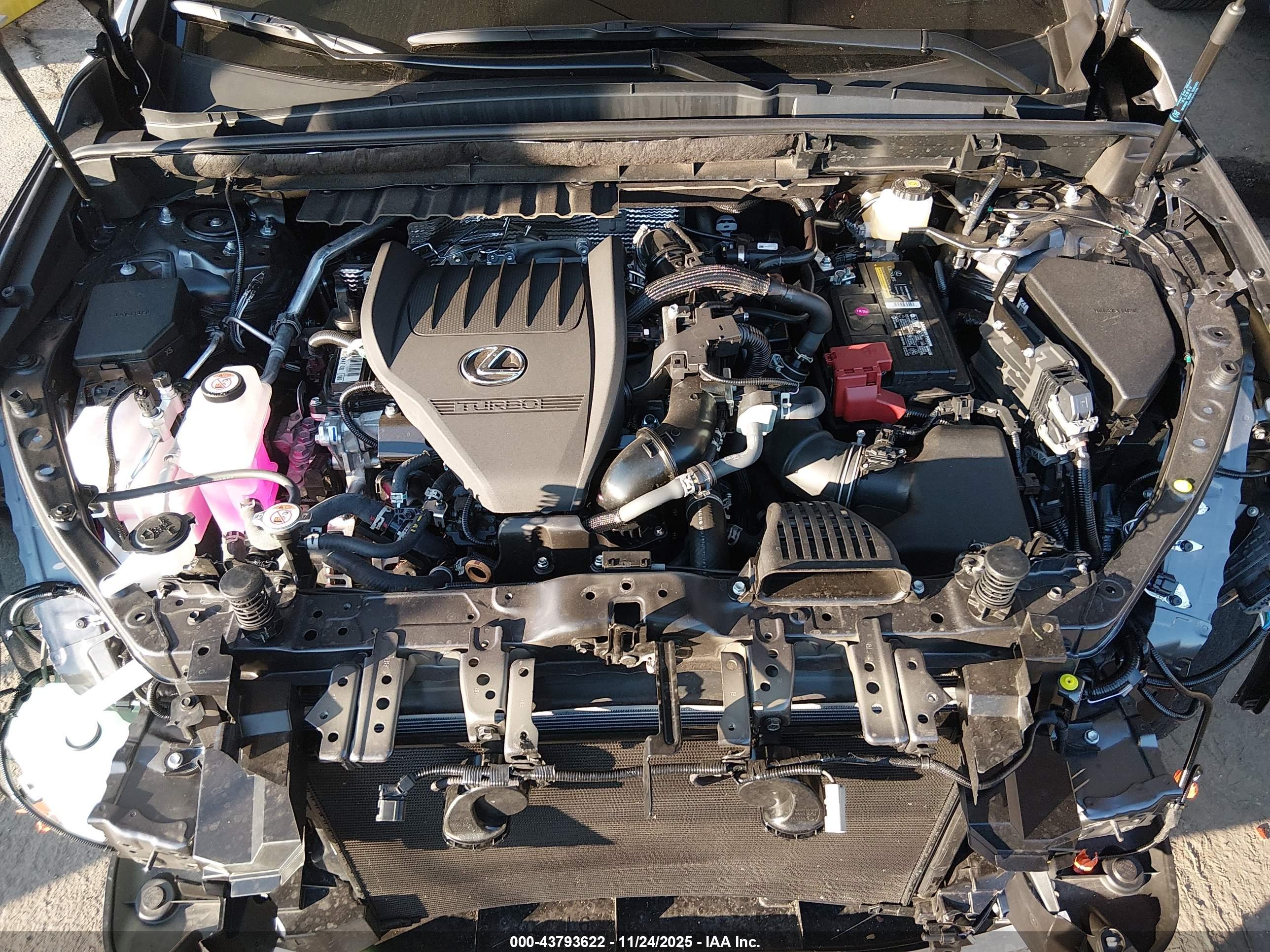 LEXUS NX image 10