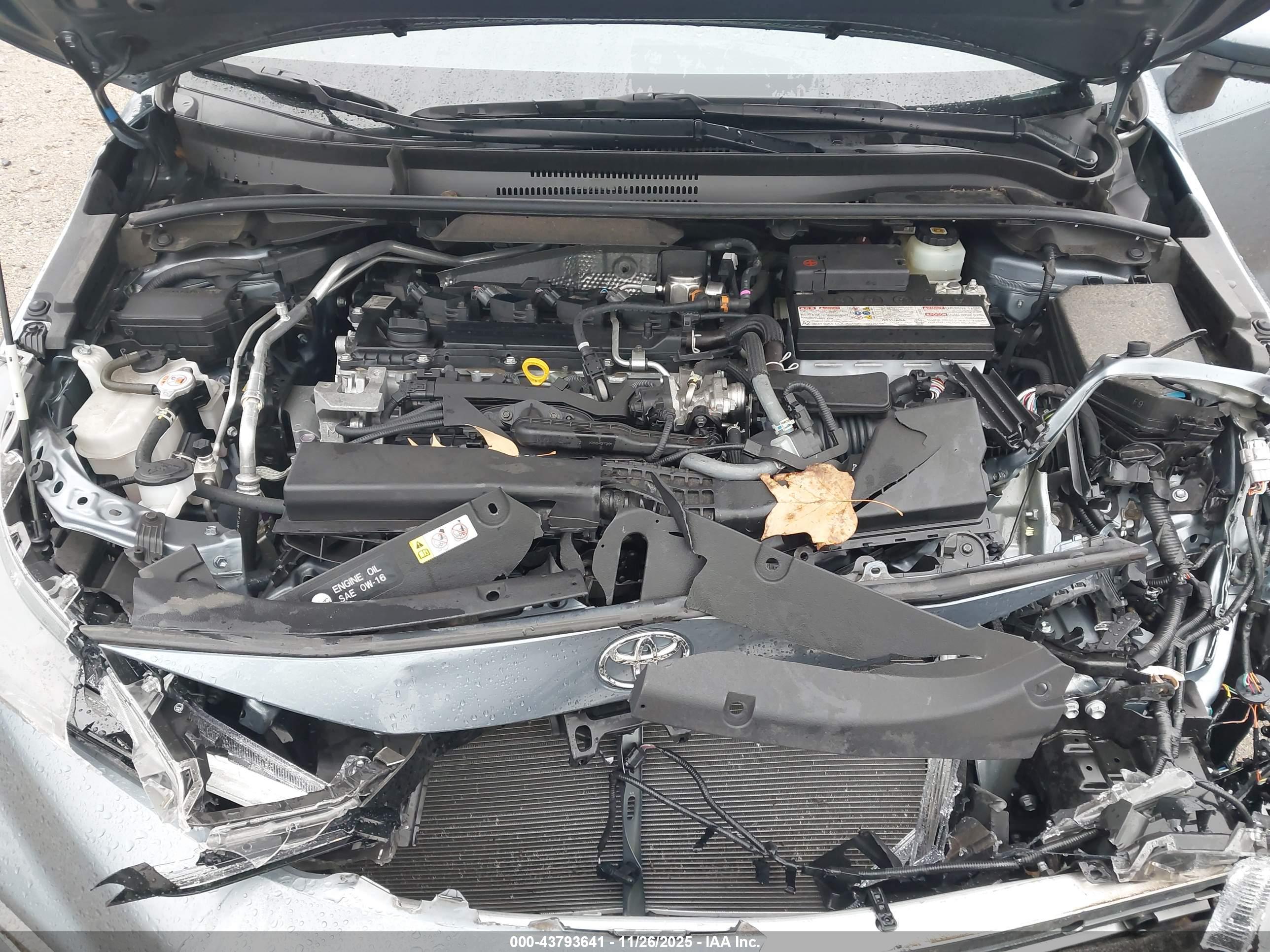 TOYOTA COROLLA image 10