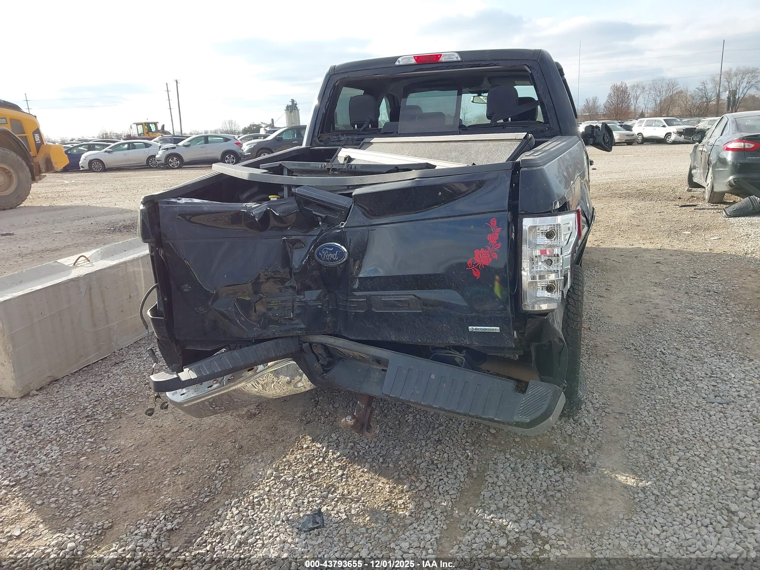 FORD F-150 image 6