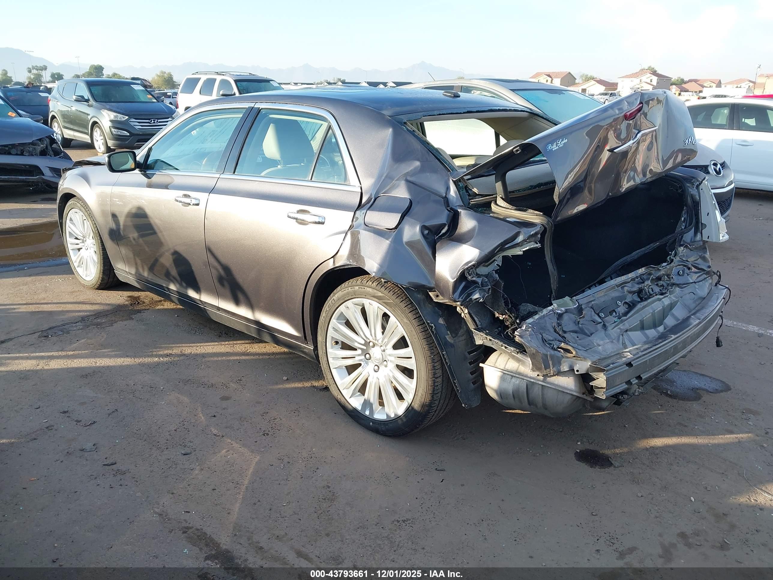 CHRYSLER 300C image 3