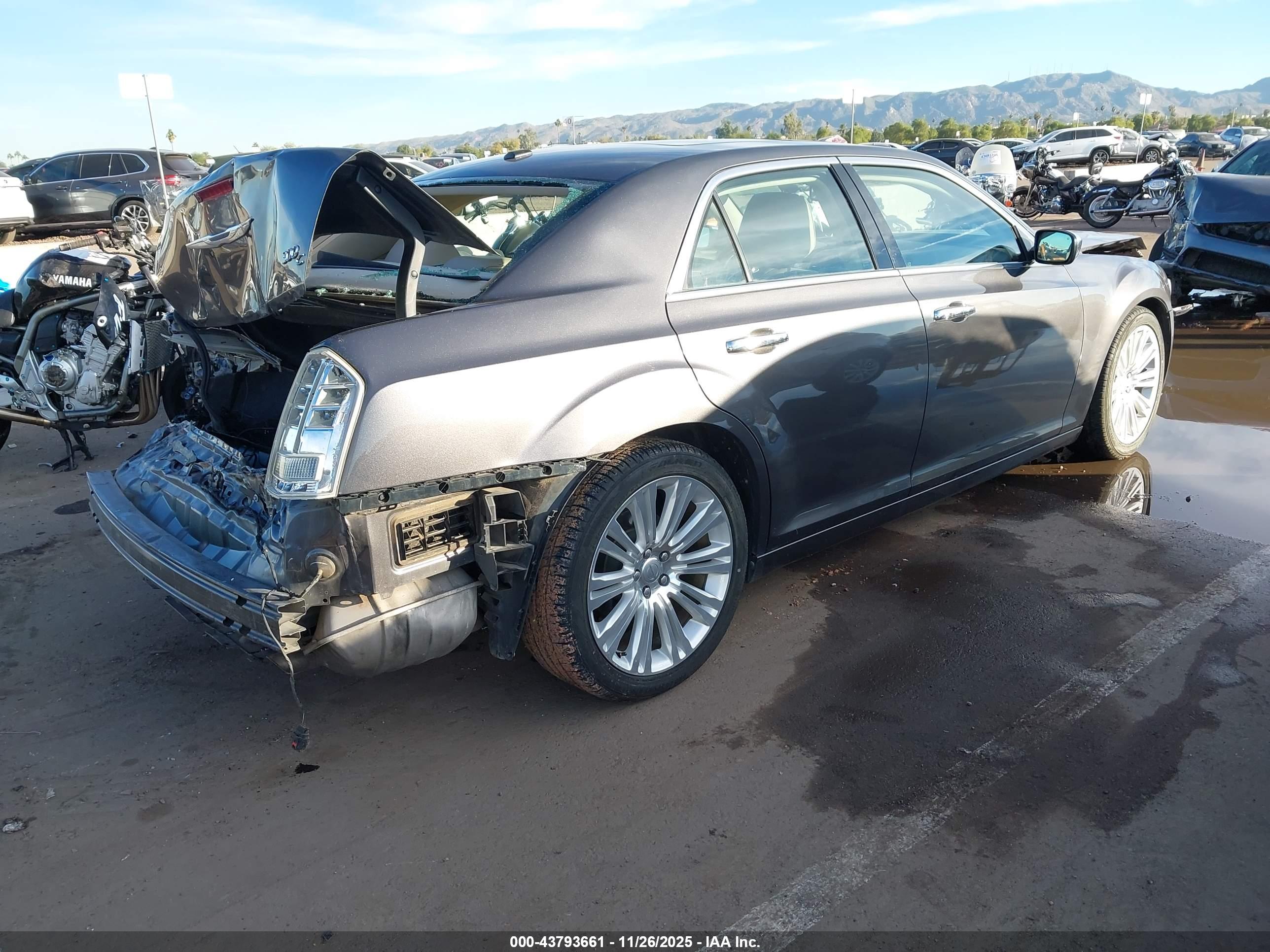CHRYSLER 300C image 4