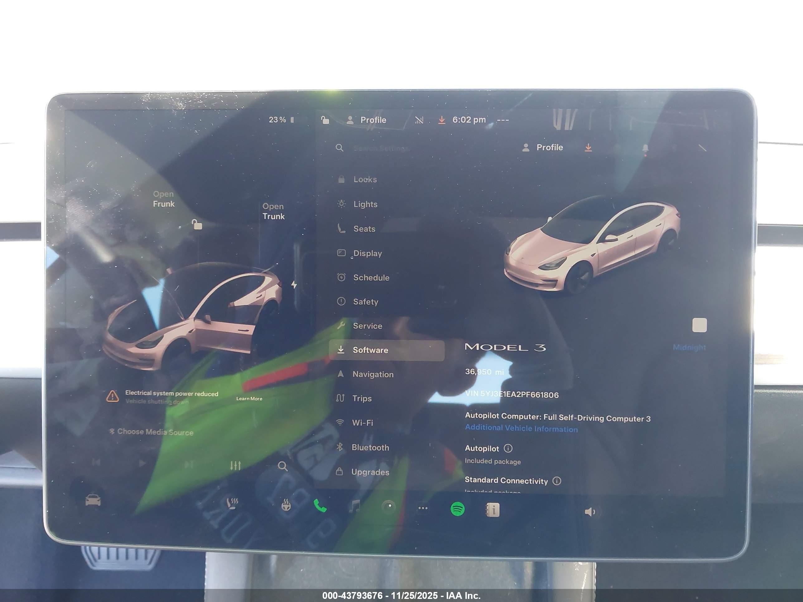 TESLA MODEL image 7