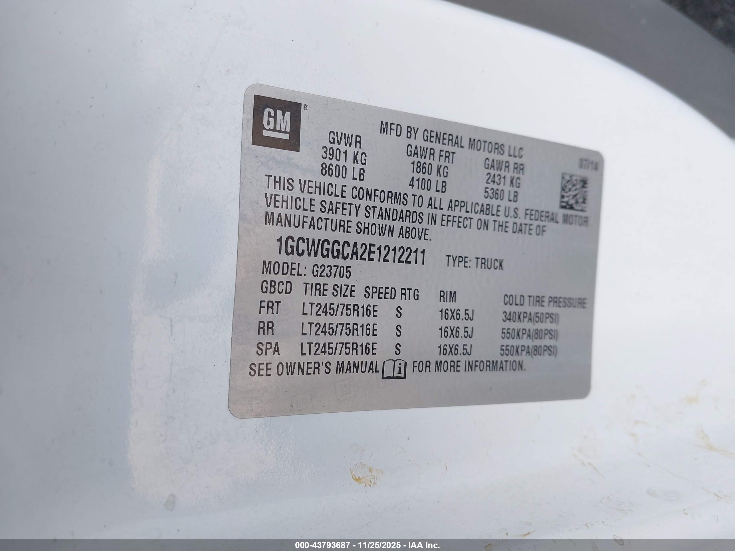 CHEVROLET EXPRESS image 9