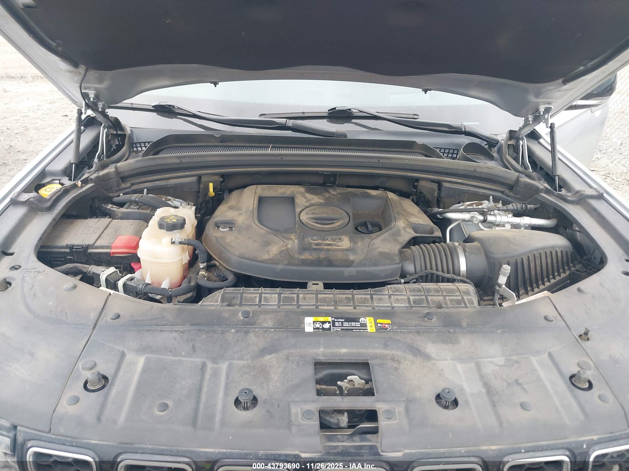 JEEP GRAND image 10