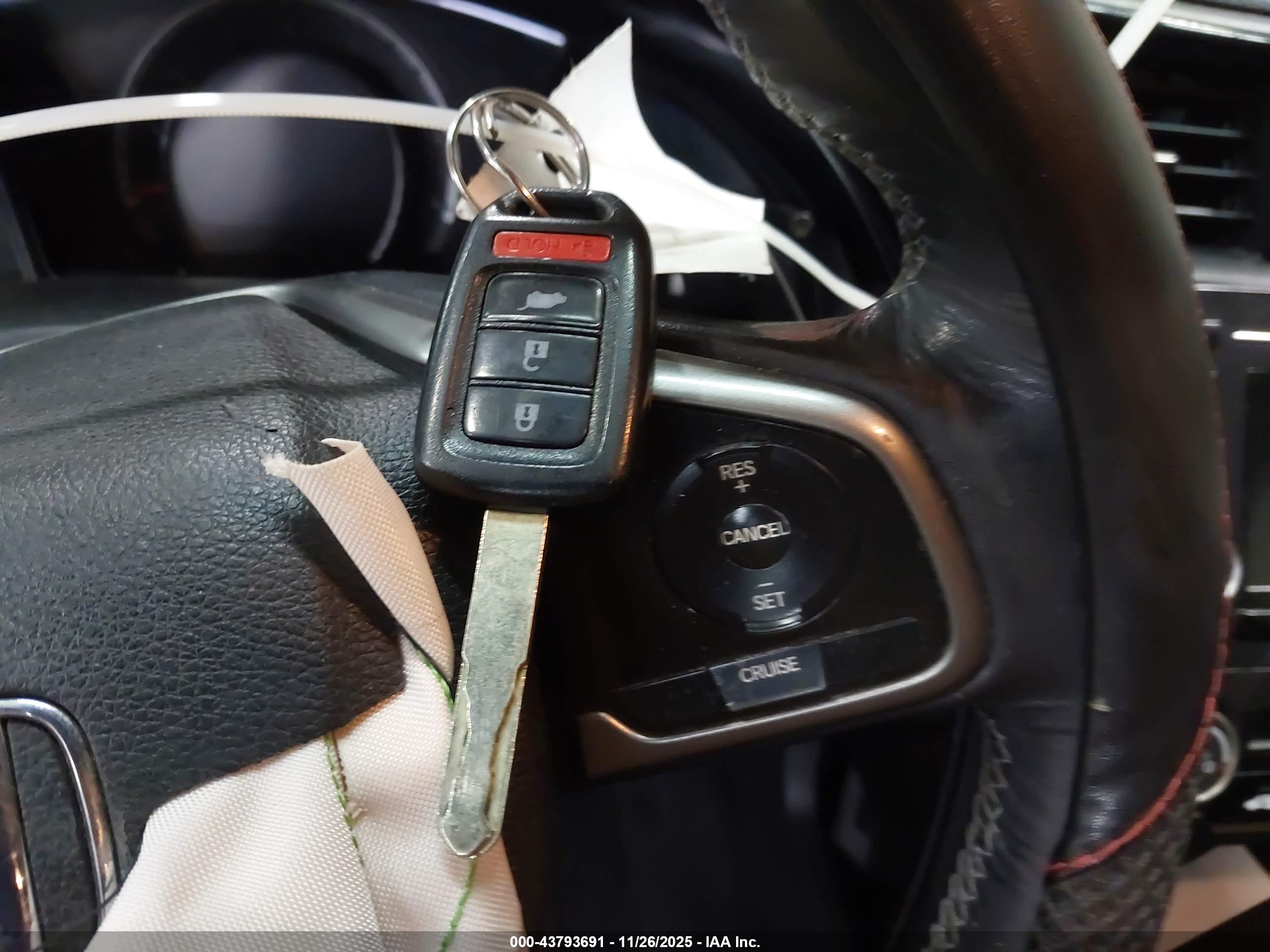 HONDA CIVIC image 11