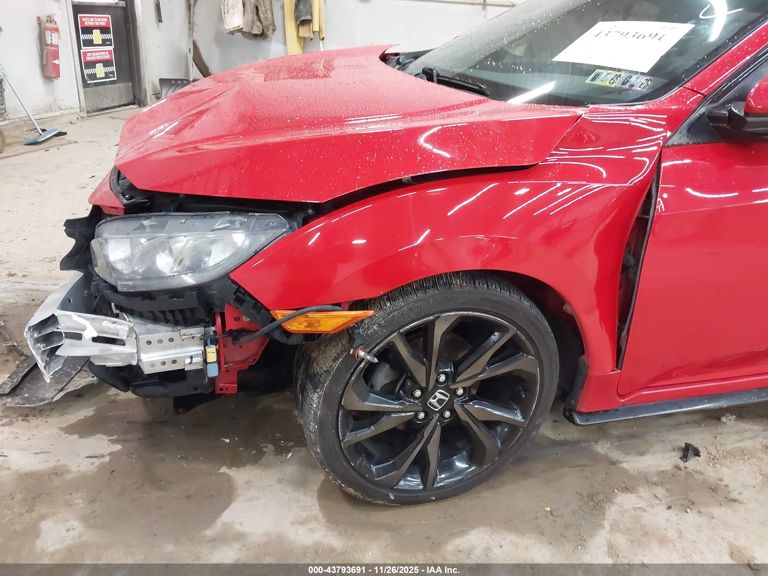 HONDA CIVIC image 6