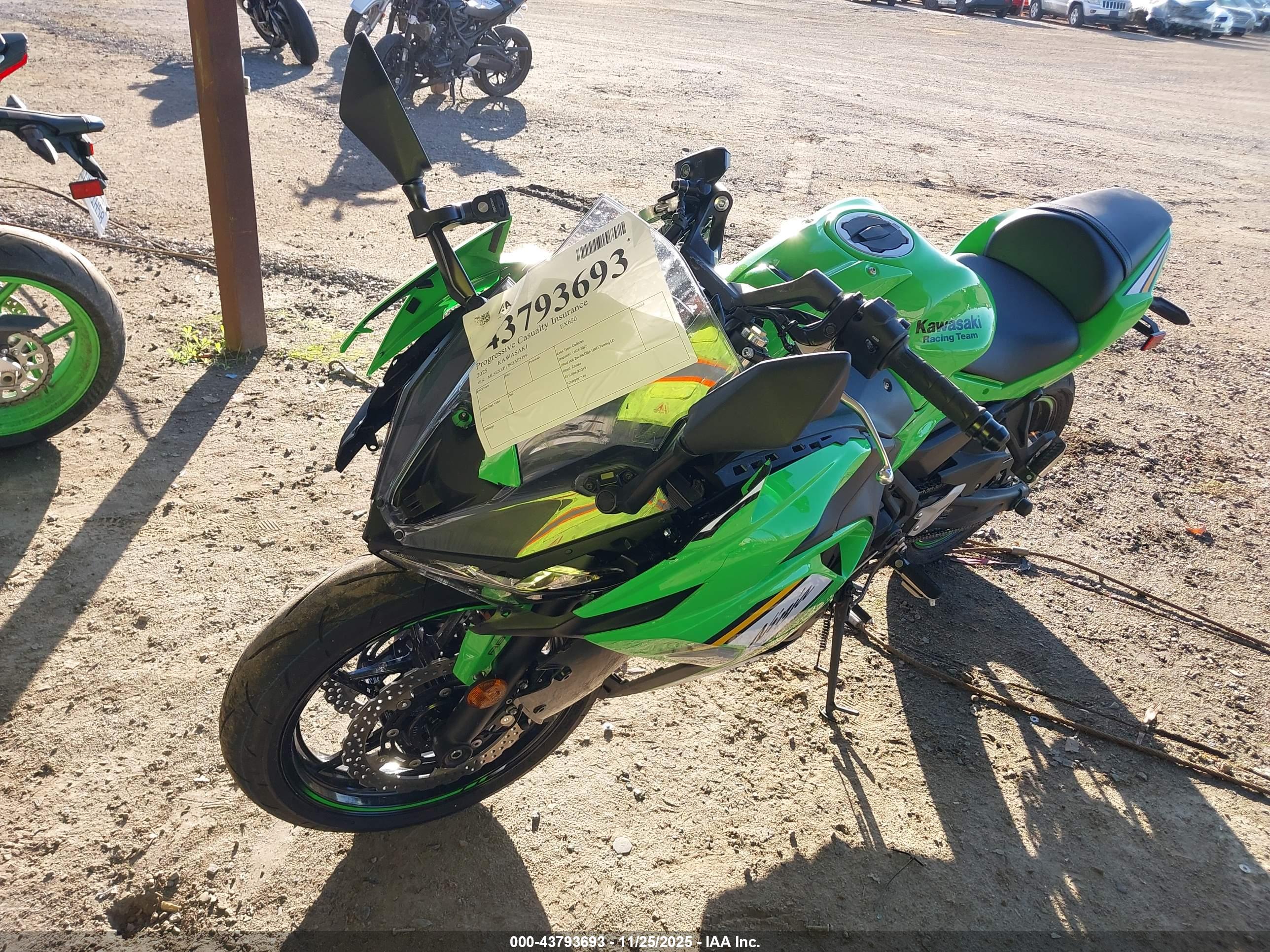 KAWASAKI EX650 image 2