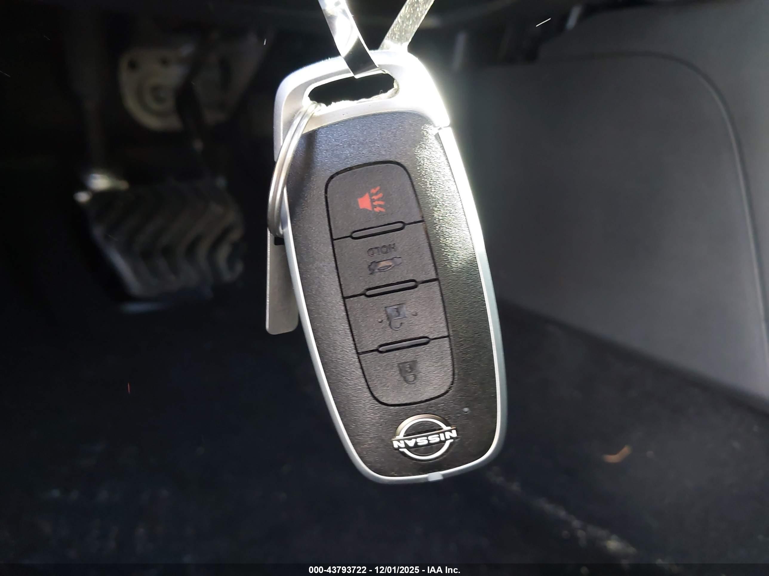NISSAN SENTRA image 11