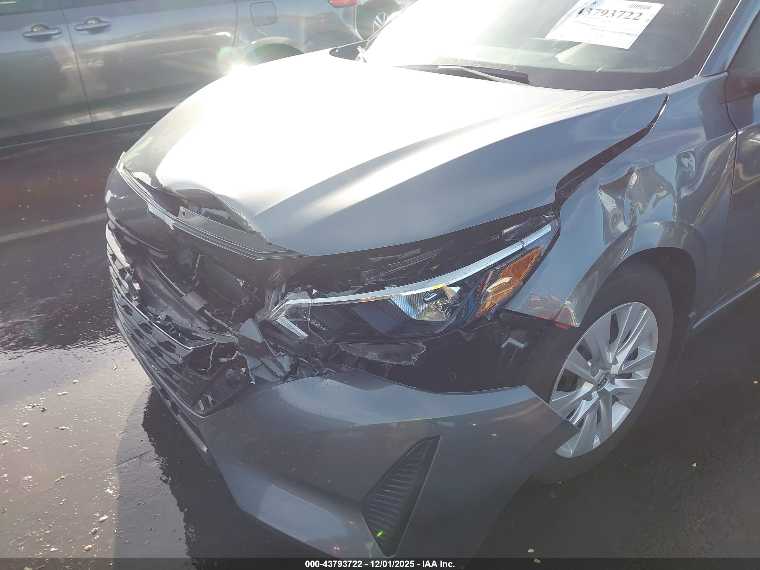 NISSAN SENTRA image 6
